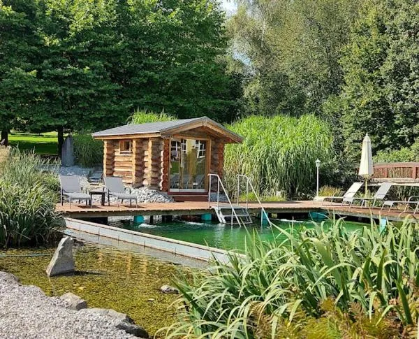 Swimming pool in Wellnesshotel Parkschlössl zu Thyrnau Ihr adults only SPA Resort