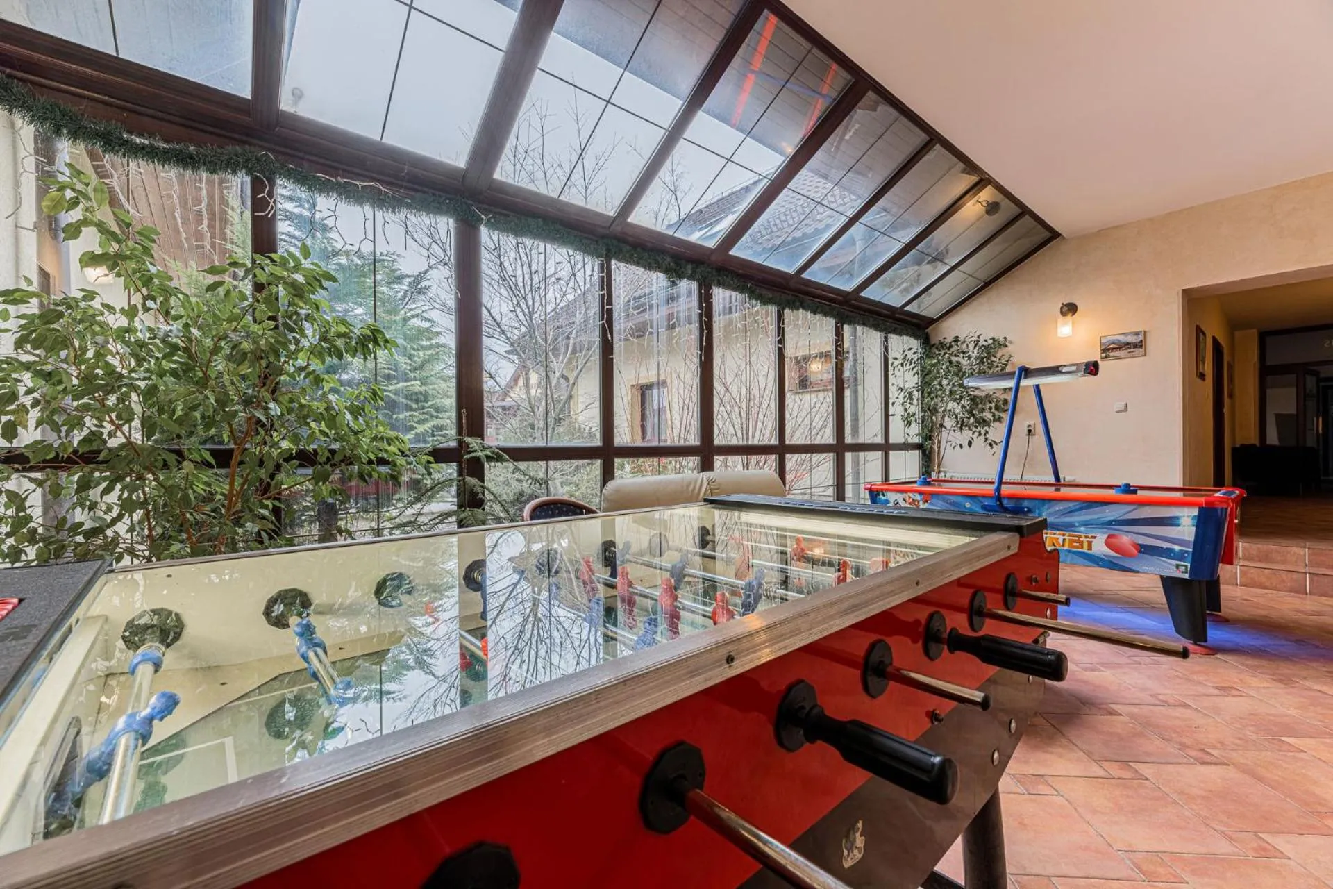 Entertainment in Hotel Amalia