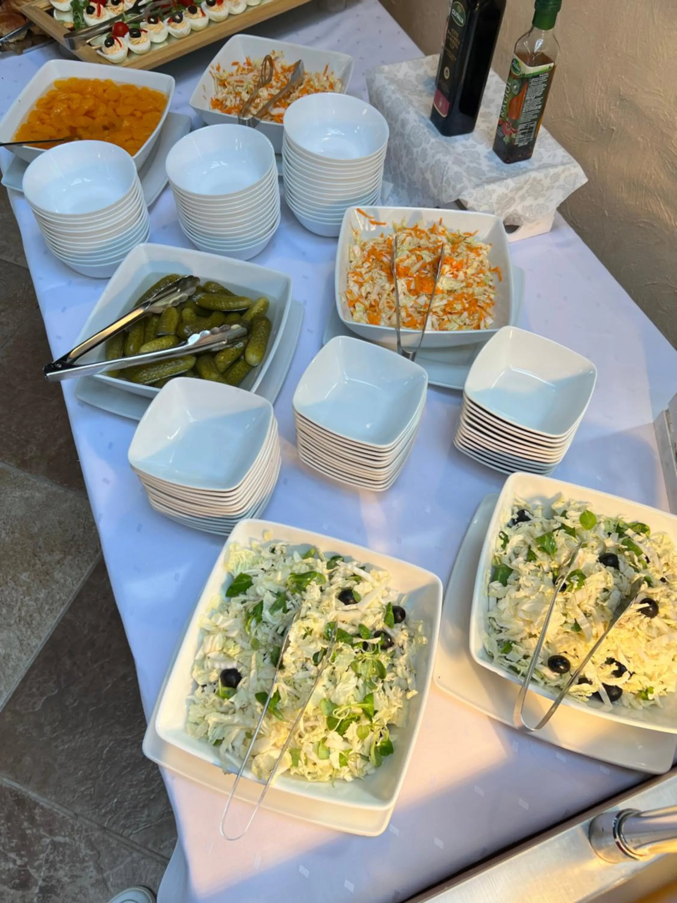 Restaurant/places to eat in Hotel Amalia