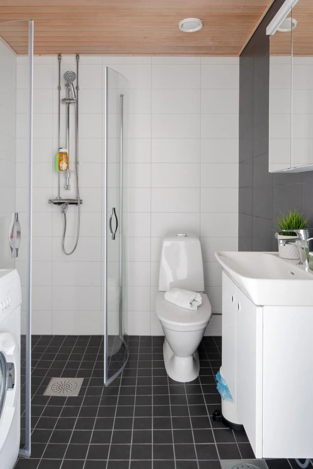 Shower in Hiisi Homes Espoo Center