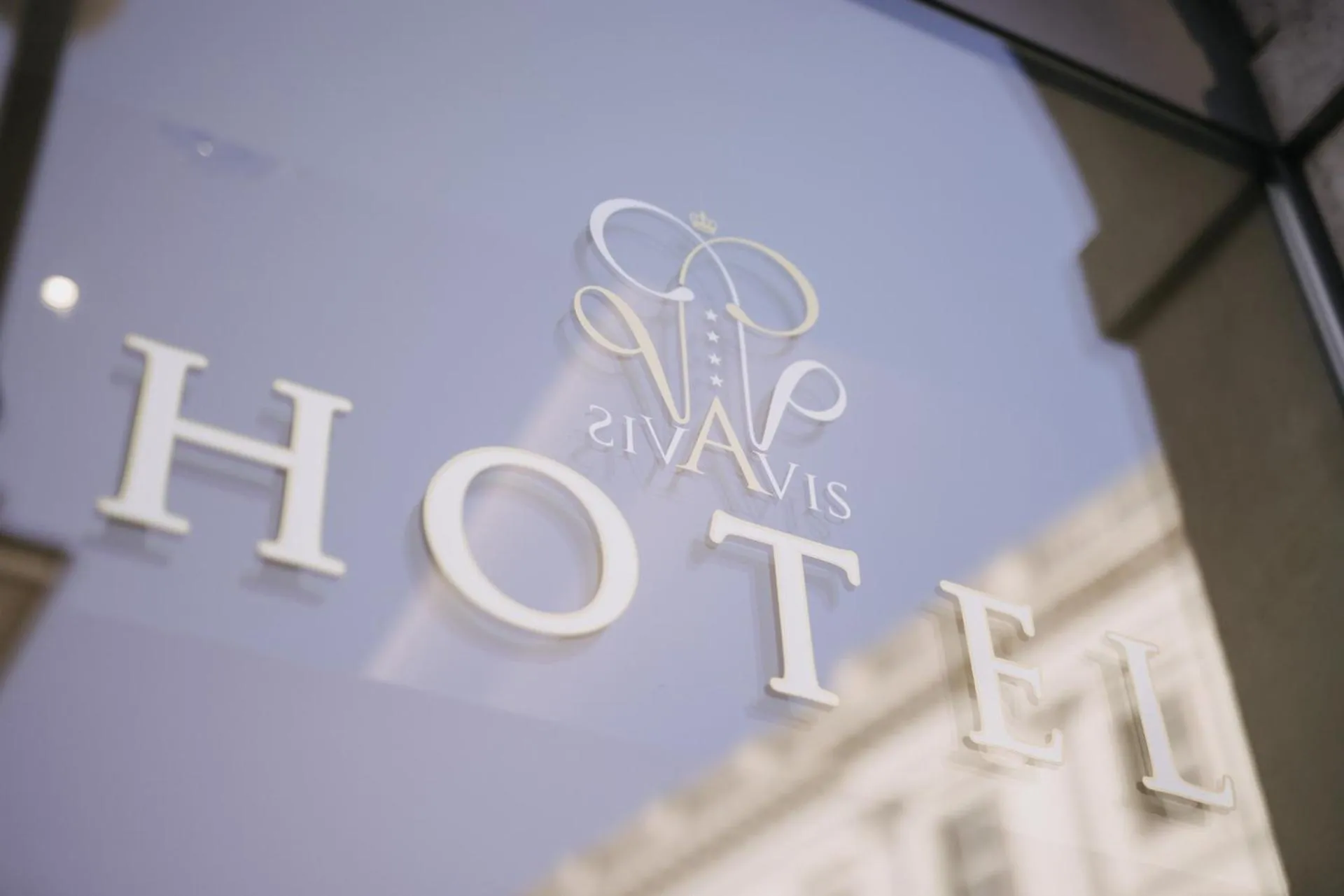 Property building in Hotel Vis à Vis