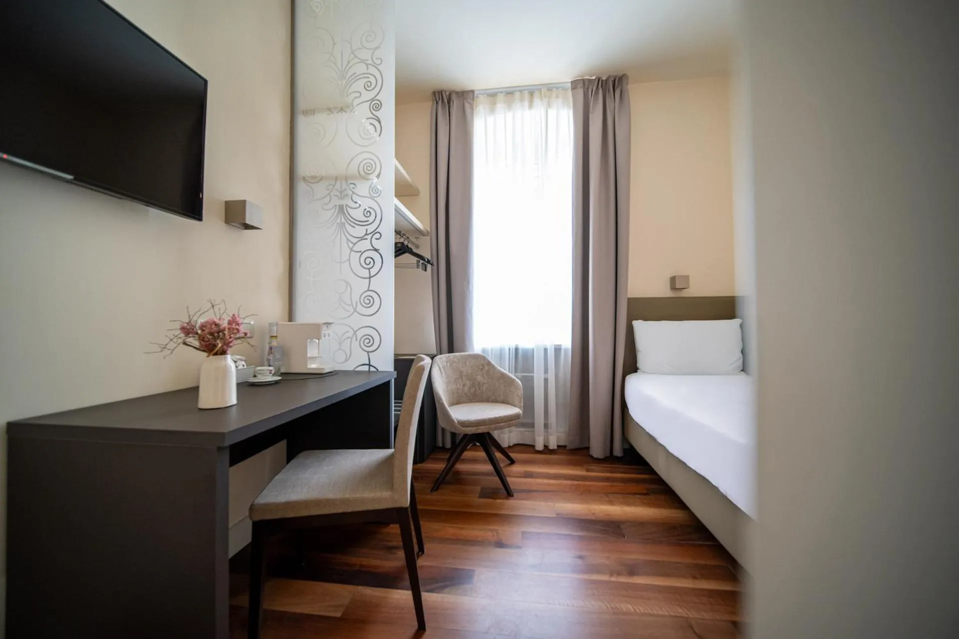 Bedroom, Bed in Hotel Vis à Vis