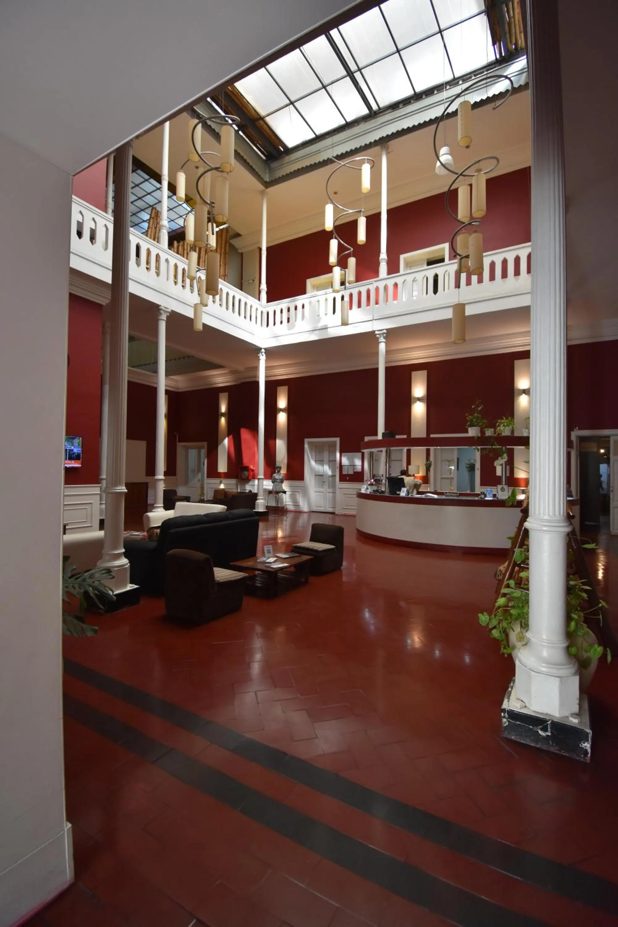 Property building in Hotel Plaza