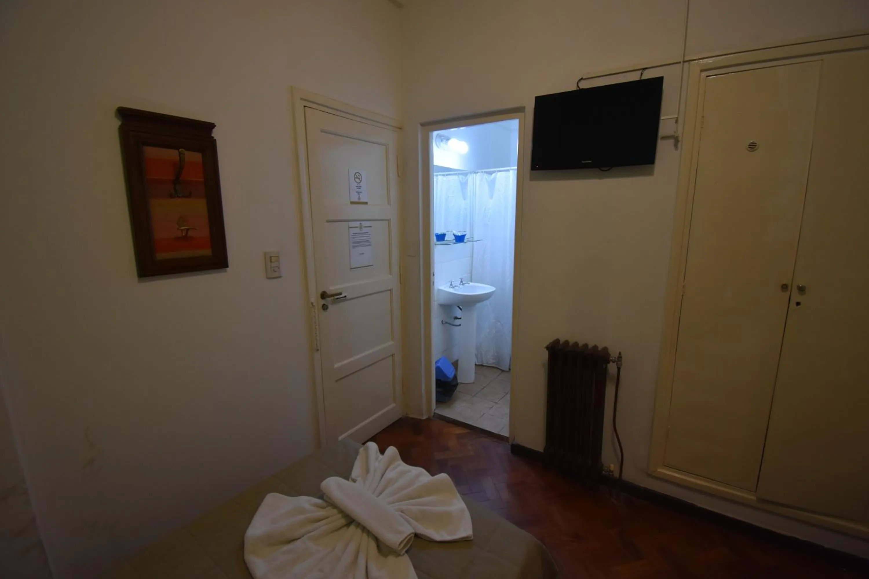 TV and multimedia in Hotel Plaza