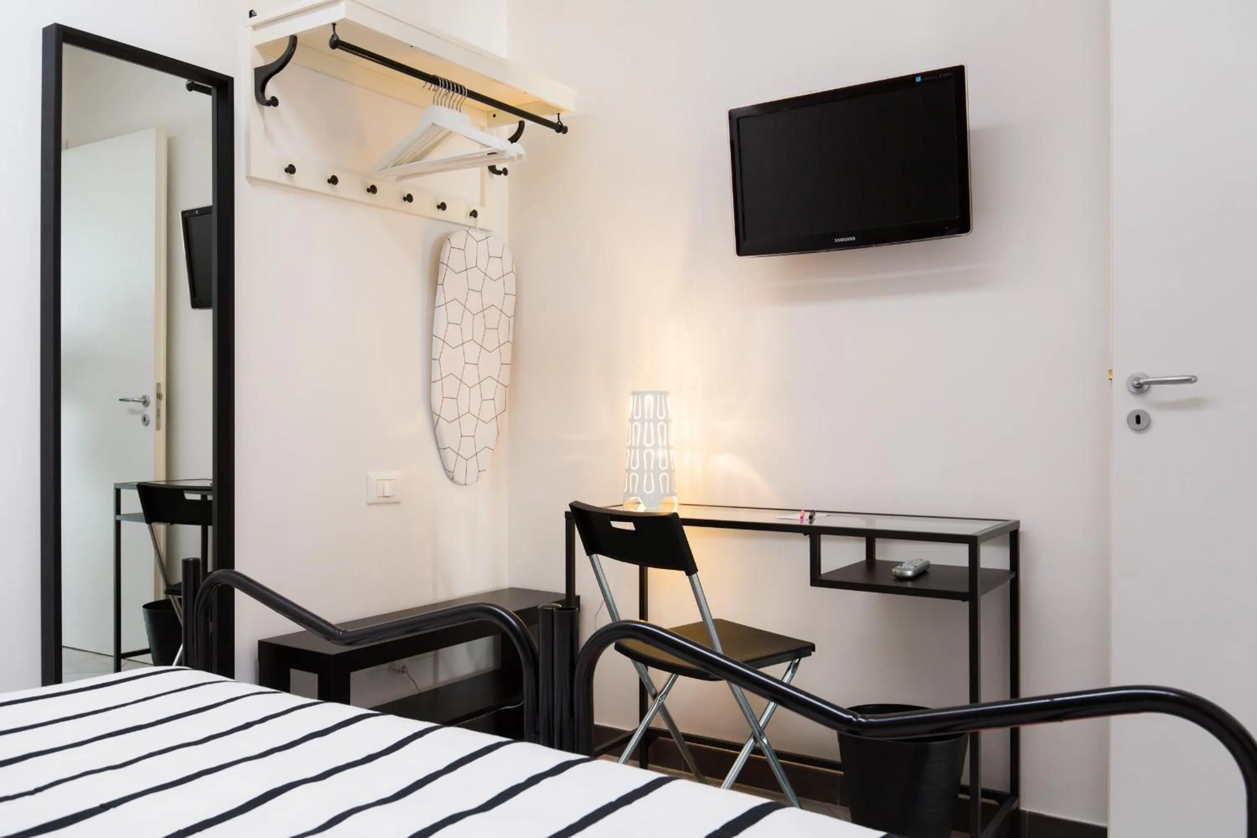 Bedroom, Bed in Niclas Luxury Apartments EUR