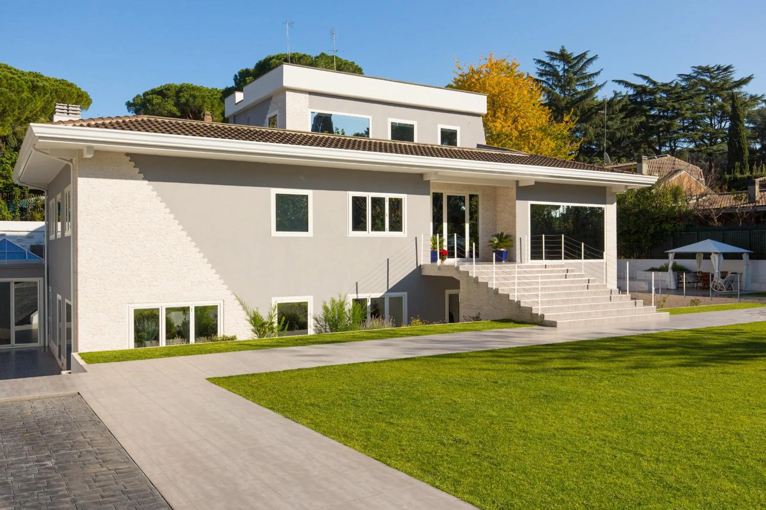 Property building in Niclas Luxury Apartments EUR