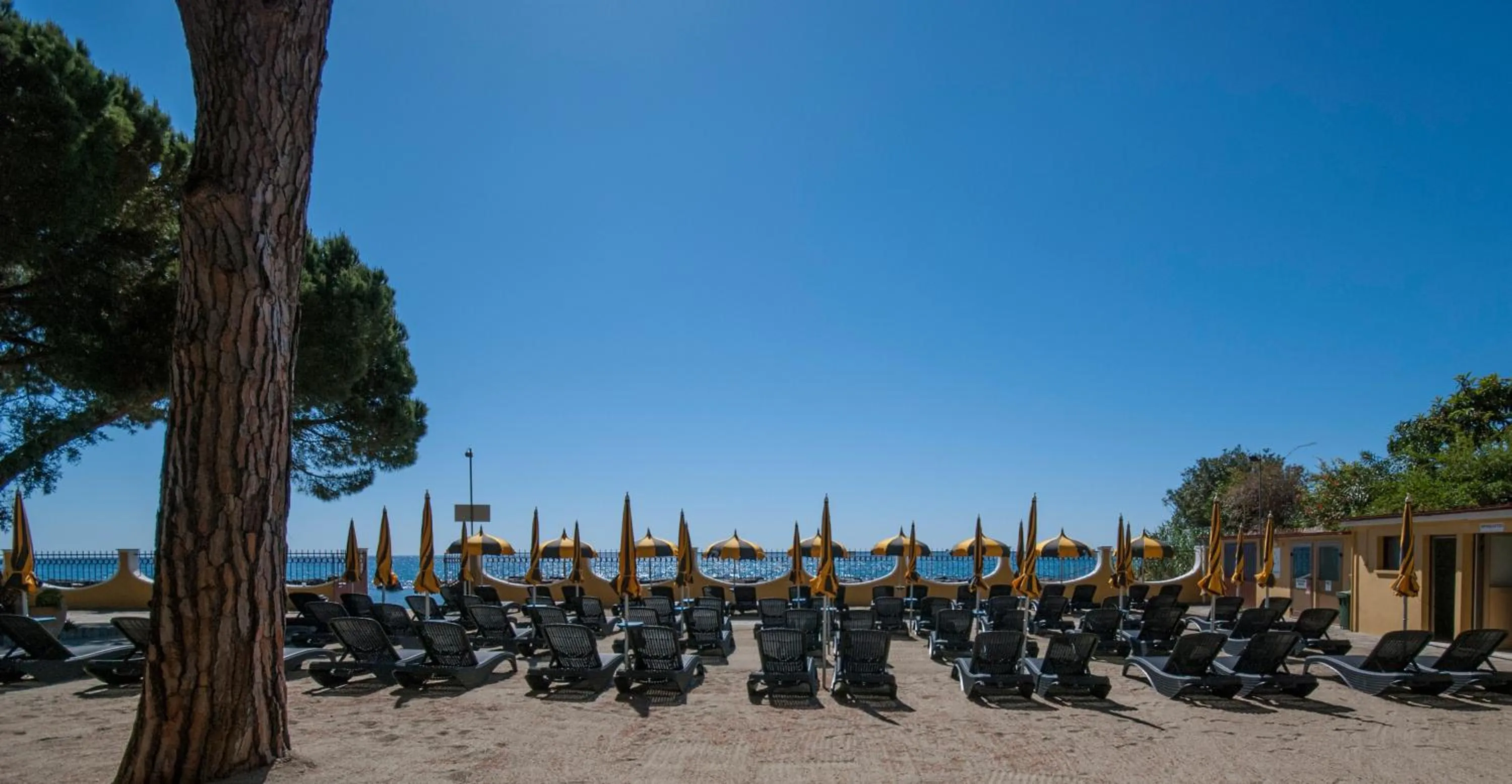 Beach in Hotel Residence Mediterraneo