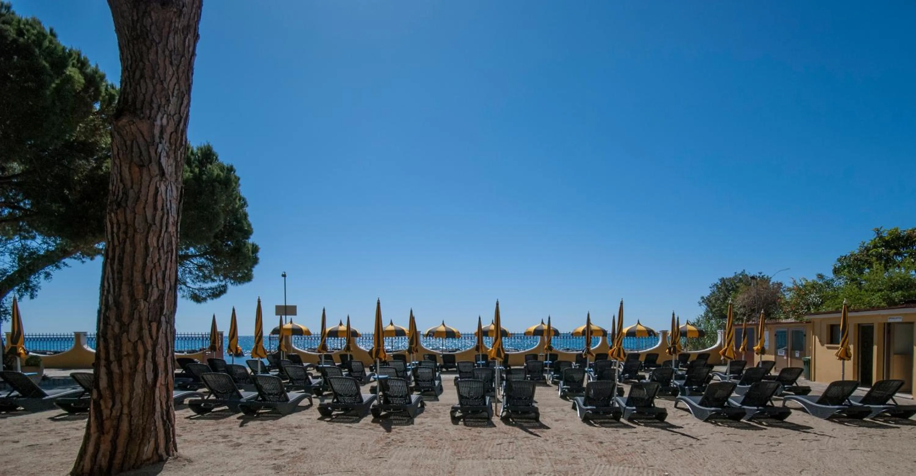 Beach in Hotel Residence Mediterraneo