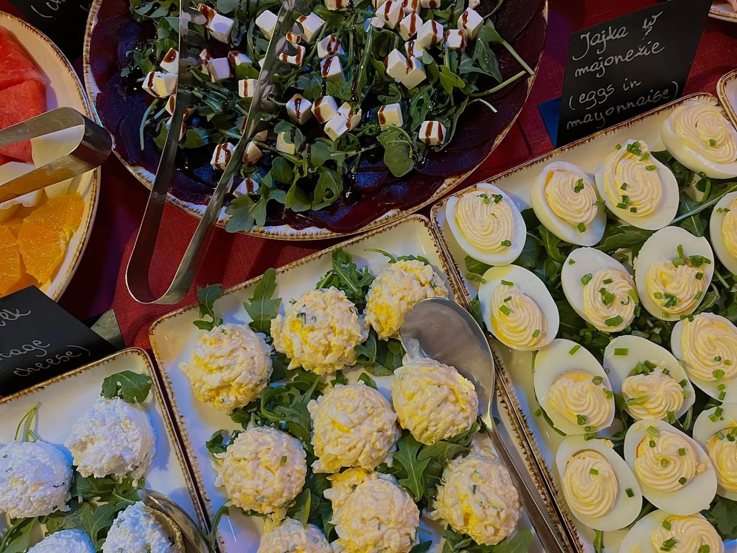 Restaurant/places to eat in Joyinn Aparthotel