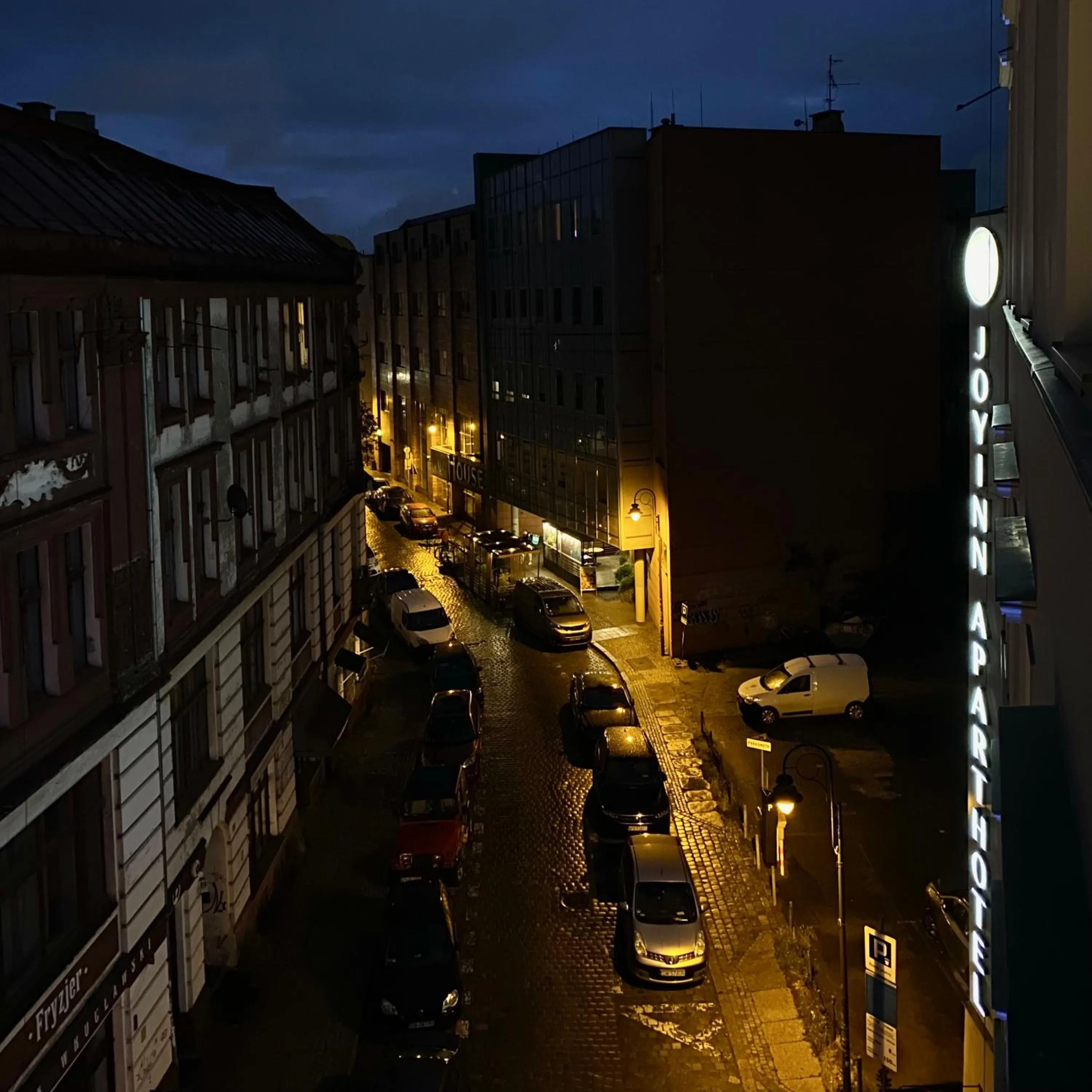 Property building in Joyinn Aparthotel