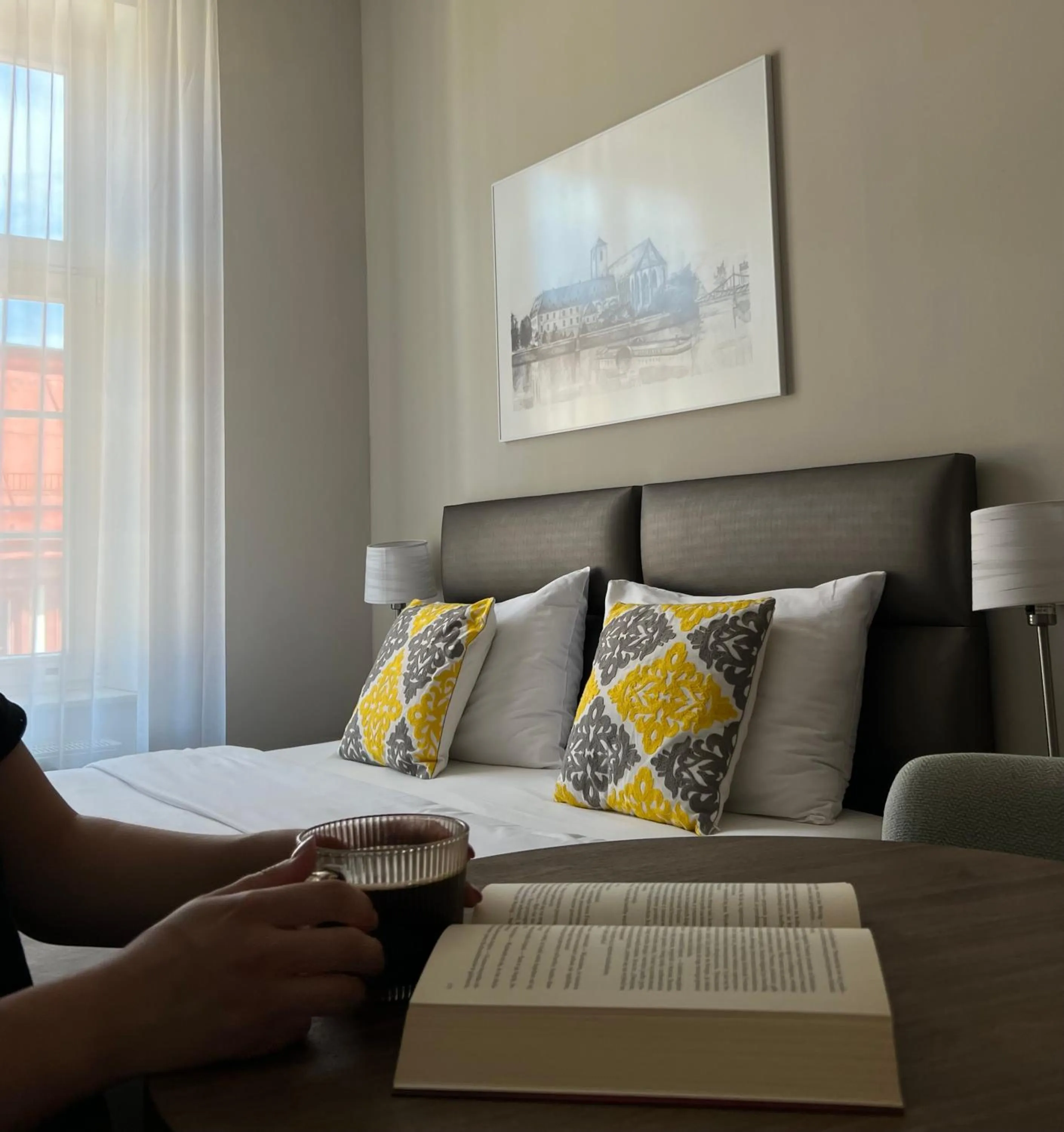 Bed in Joyinn Aparthotel