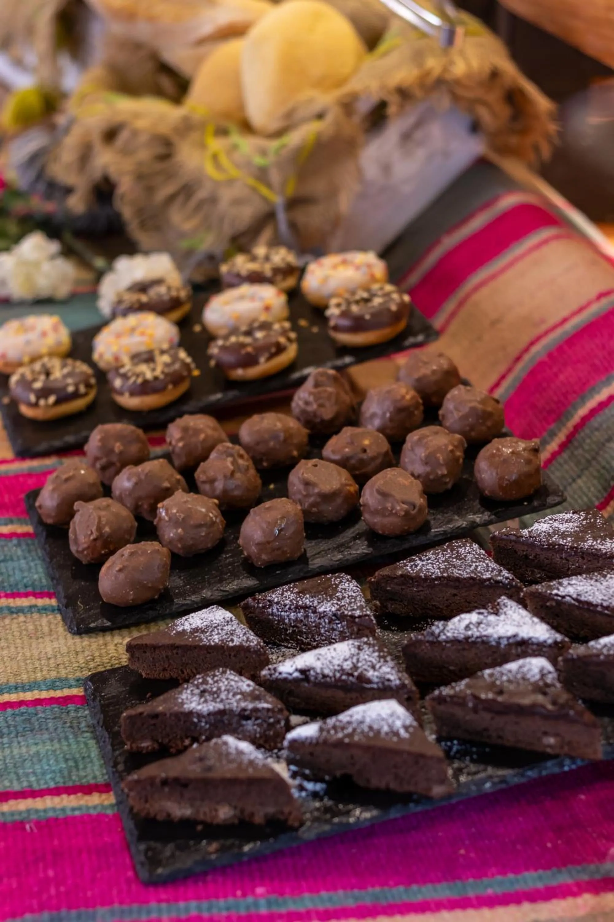 Restaurant/places to eat in Hotel Don Raul