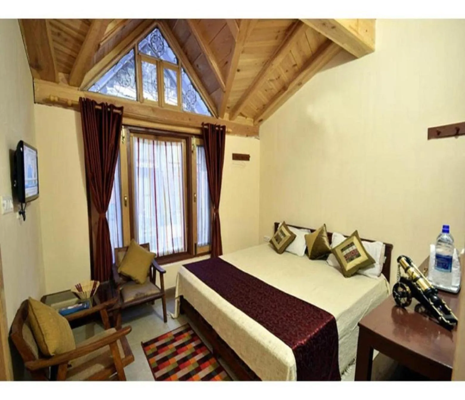 Bedroom, Bed in StayApart I The Maple Residences - Lake Front