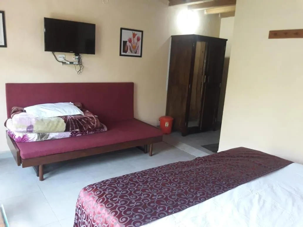 TV and multimedia, Bed in StayApart I The Maple Residences - Lake Front