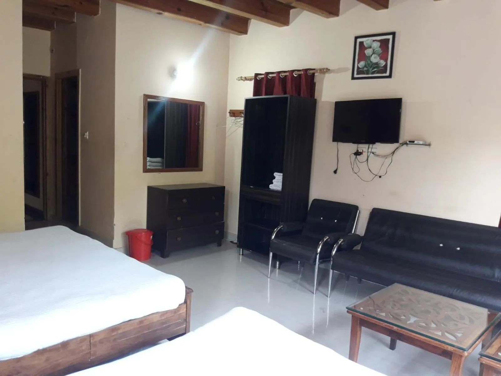 Bedroom, Bed in StayApart I The Maple Residences - Lake Front