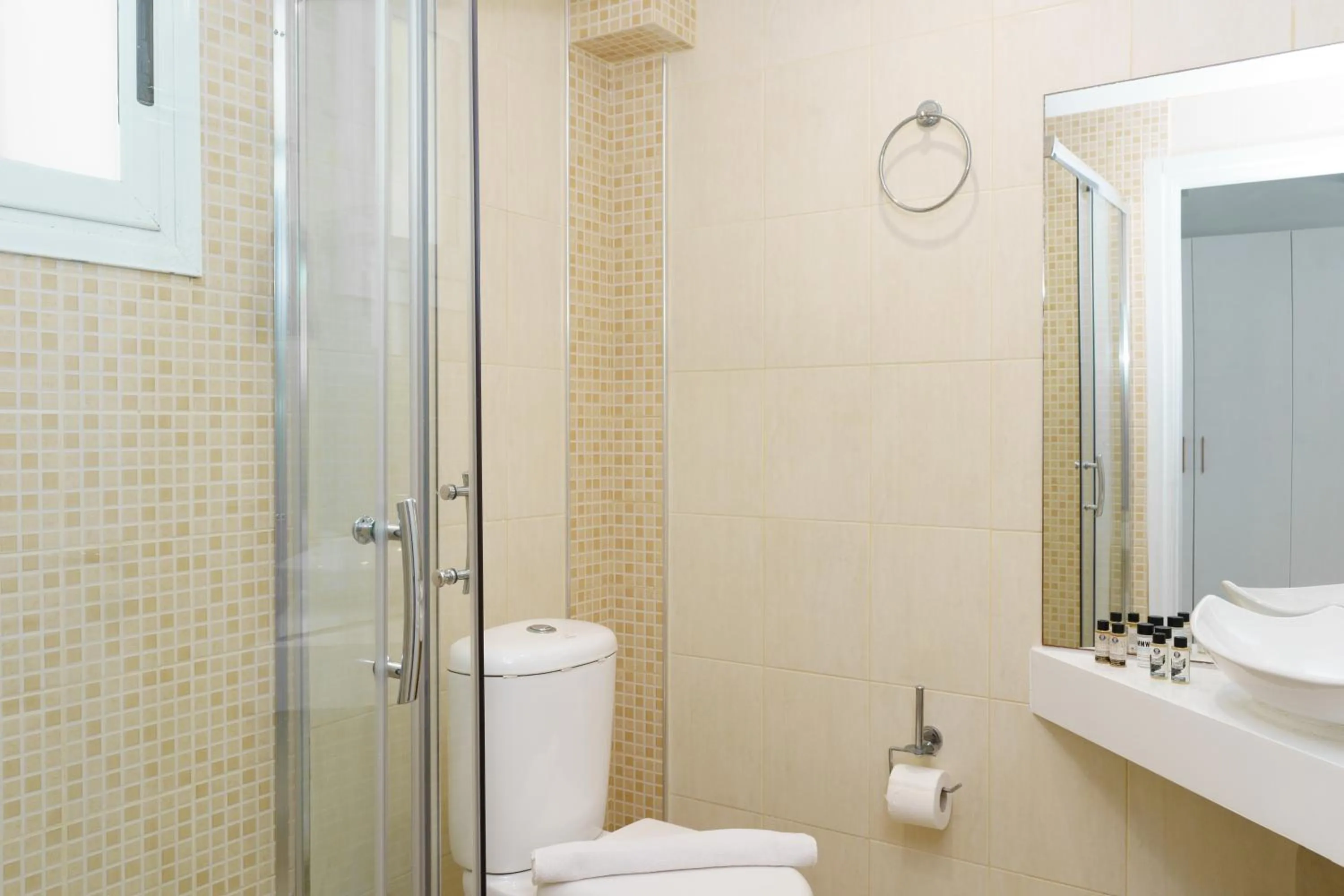 Bathroom in Mr and Mrs White Corfu Couples Retreat Adults Only