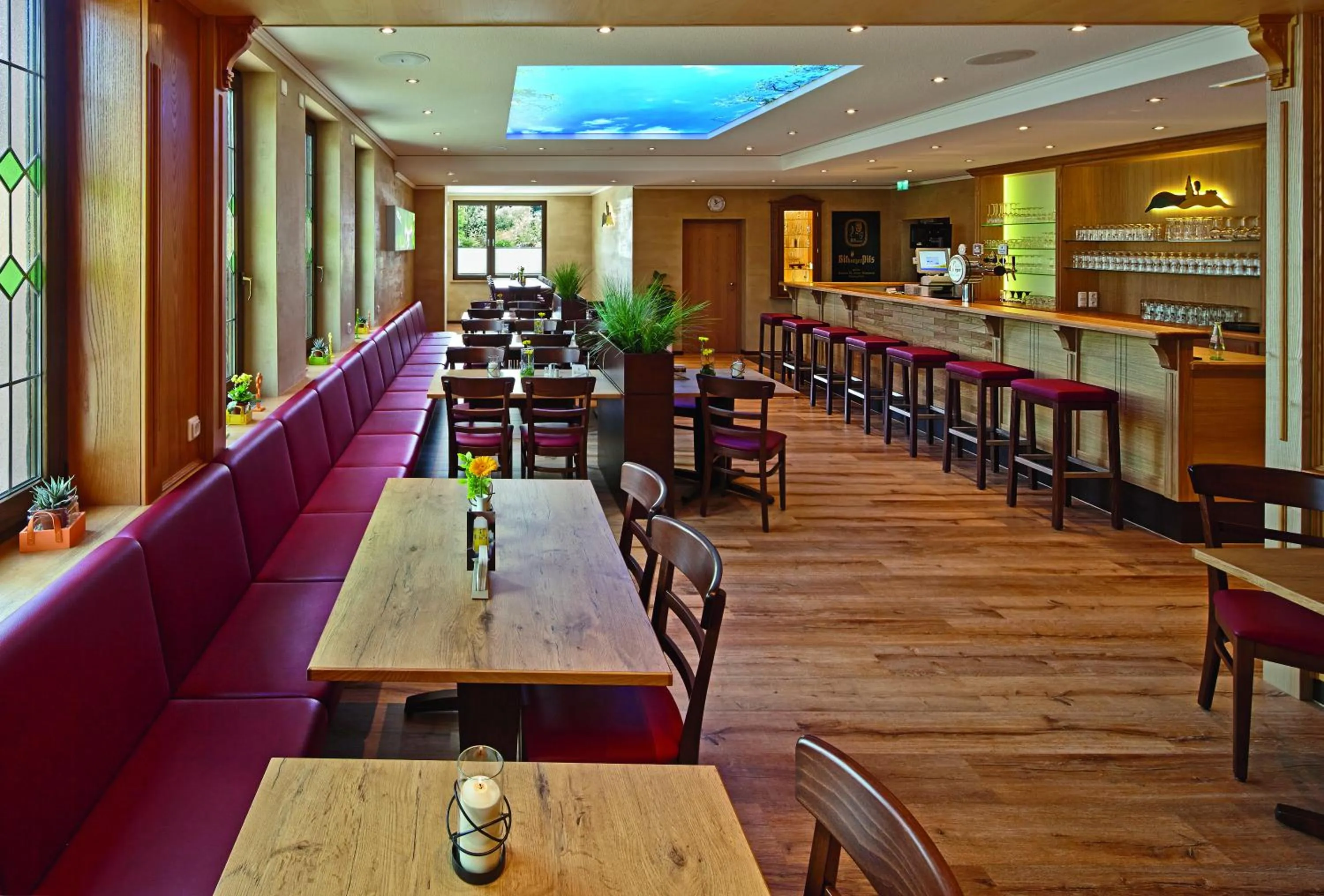 Lounge or bar in Haus Hubertus