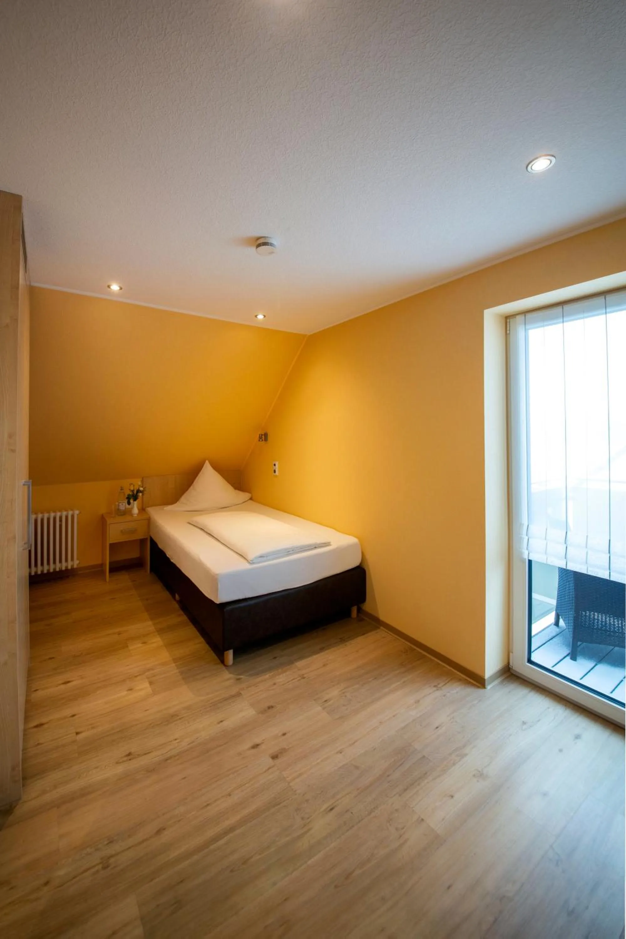 Photo of the whole room in Haus Hubertus