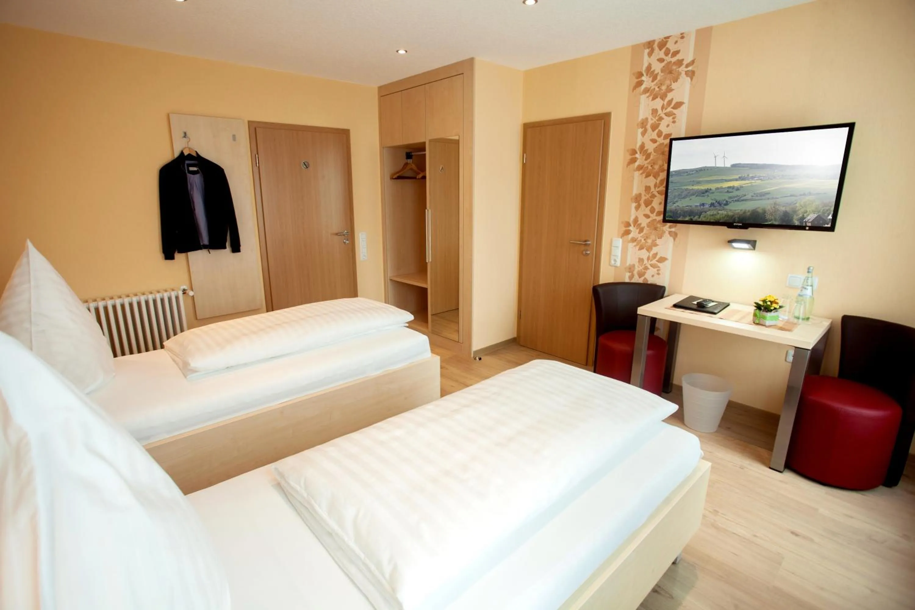 Photo of the whole room in Haus Hubertus