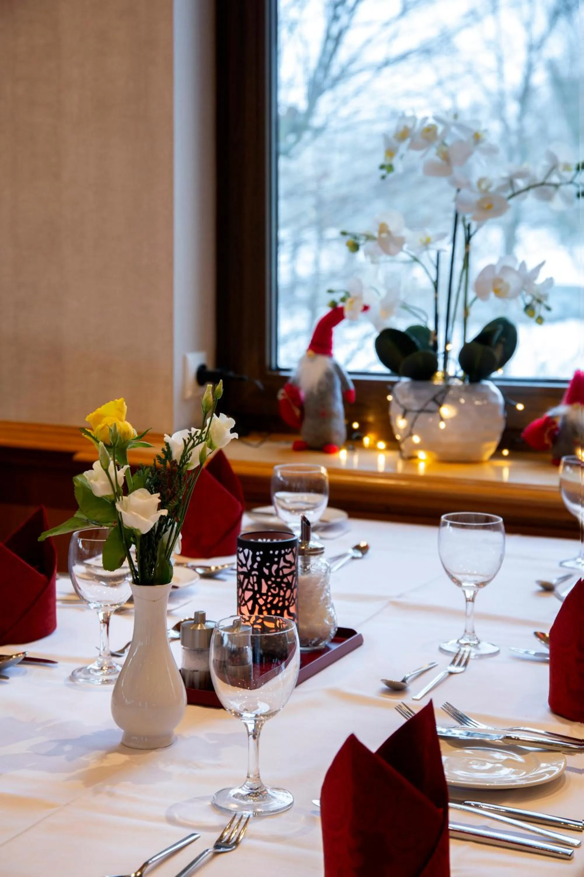 Restaurant/places to eat in Haus Hubertus