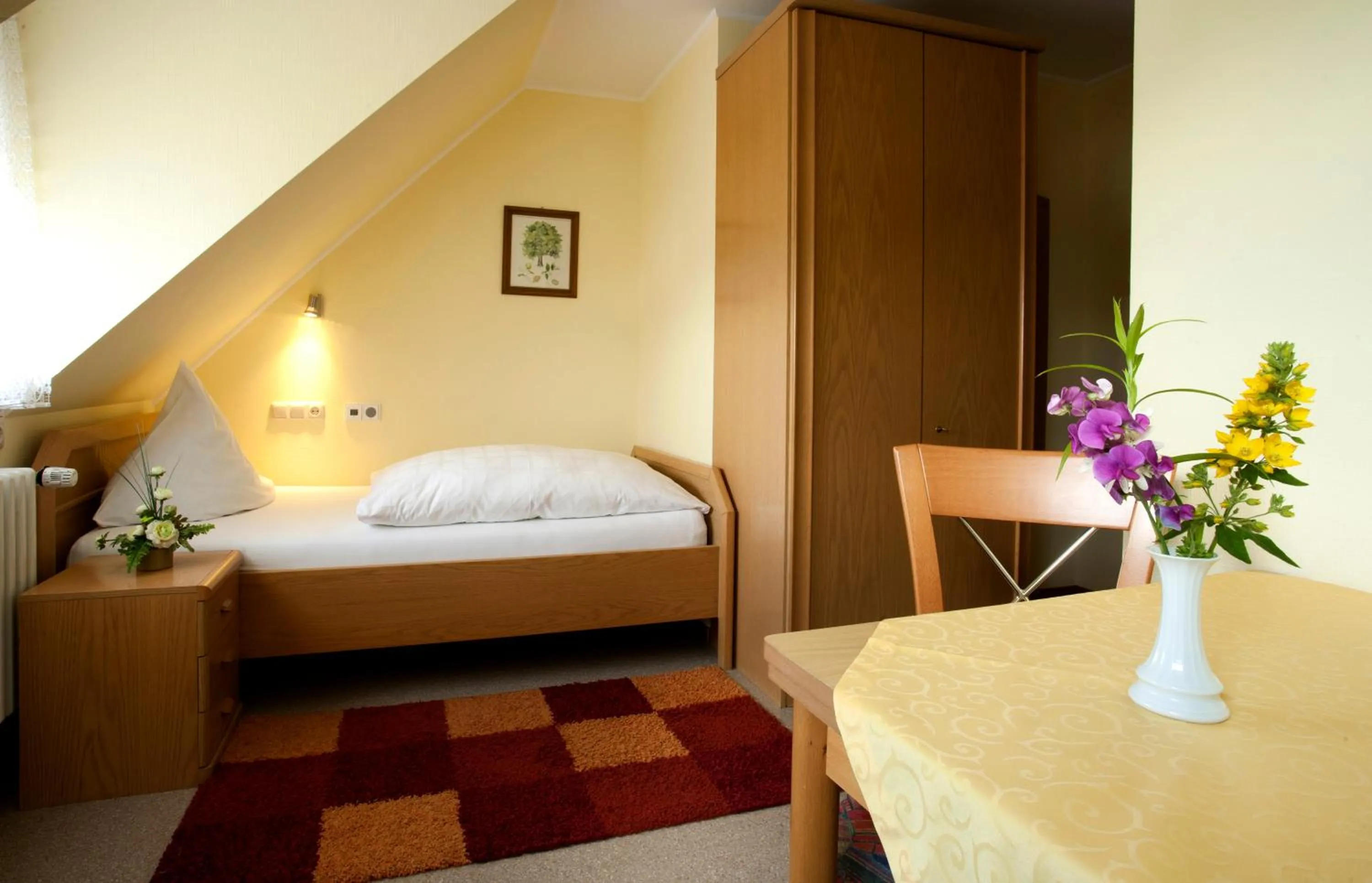 Photo of the whole room in Haus Hubertus