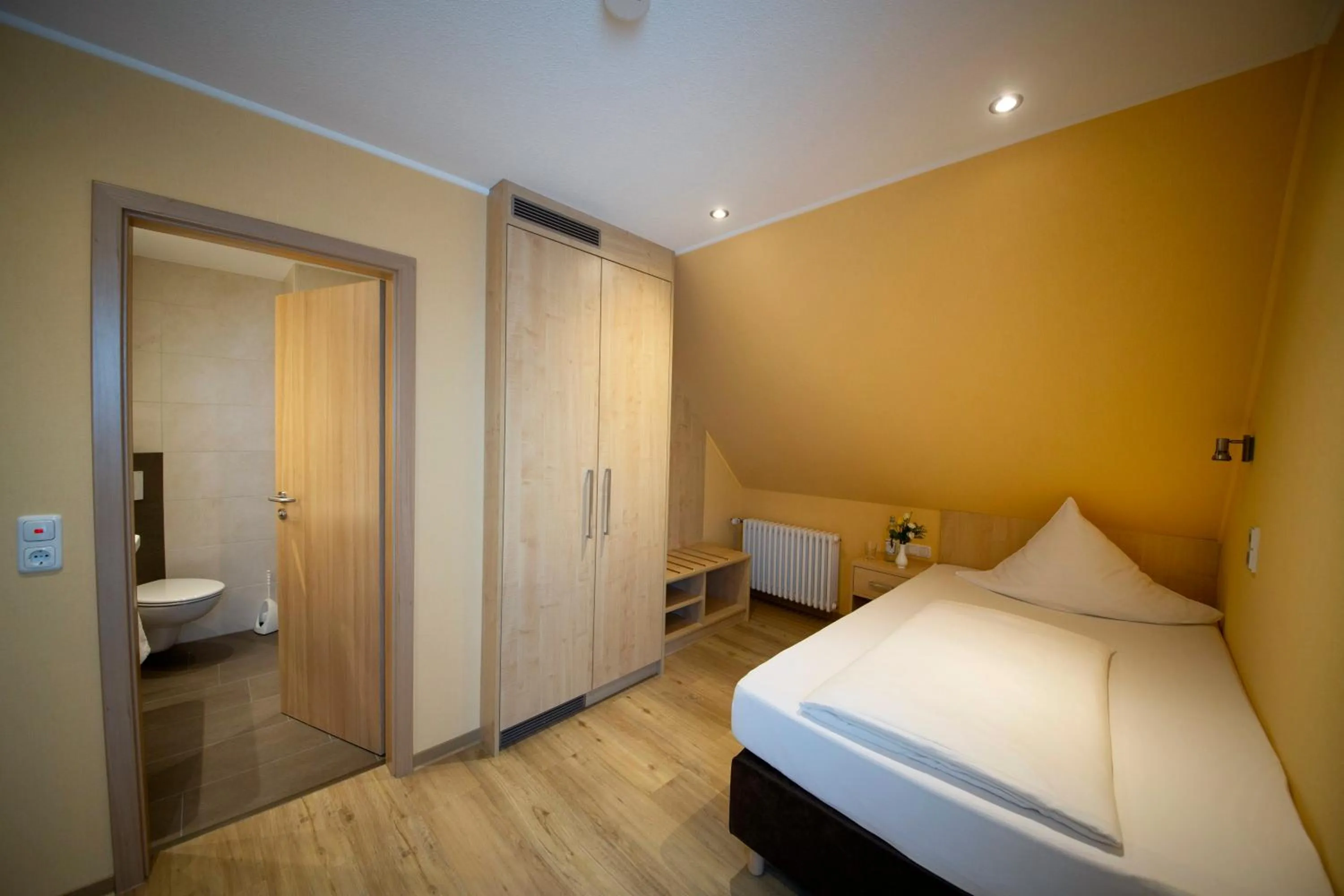 Photo of the whole room in Haus Hubertus