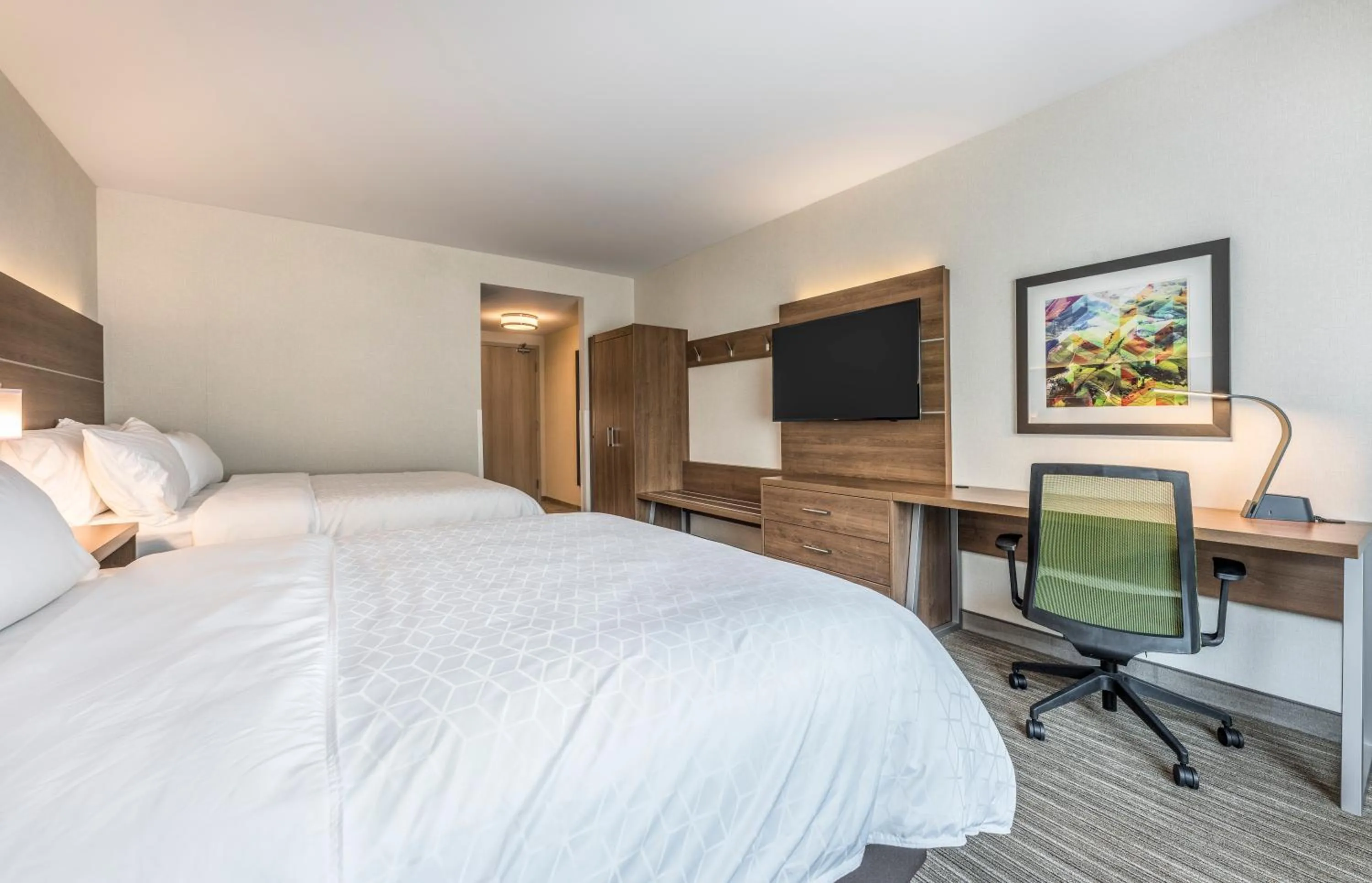 Photo of the whole room, Bed in Holiday Inn Express & Suites Moncton by IHG