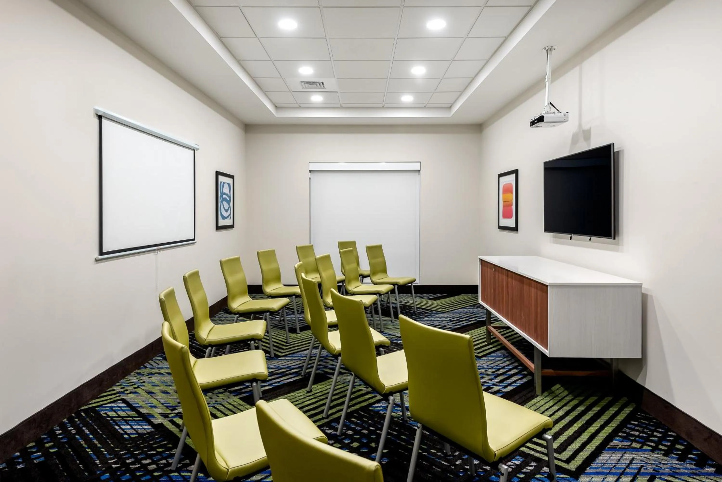 Meeting/conference room in Holiday Inn Express & Suites - Punta Gorda by IHG