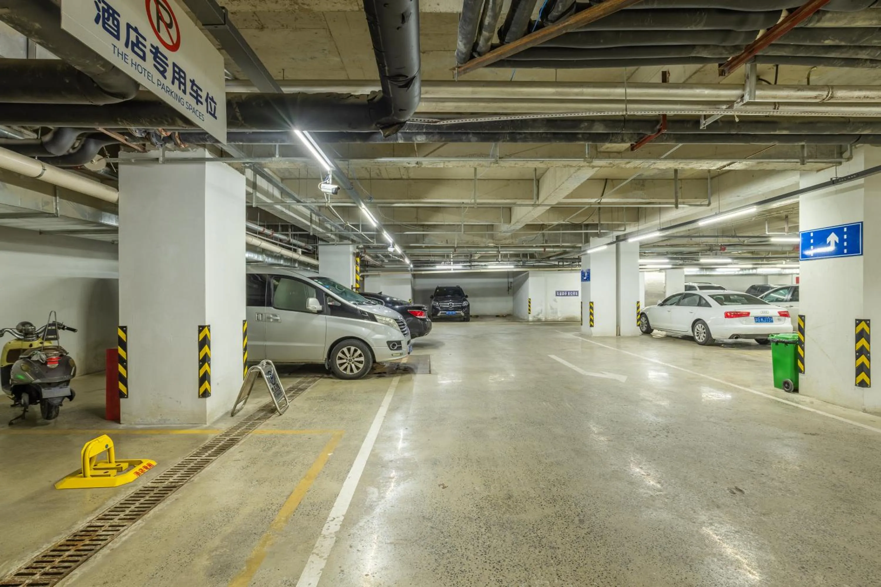 Lobby or reception in Holiday Inn Express Anshan Downtown by IHG