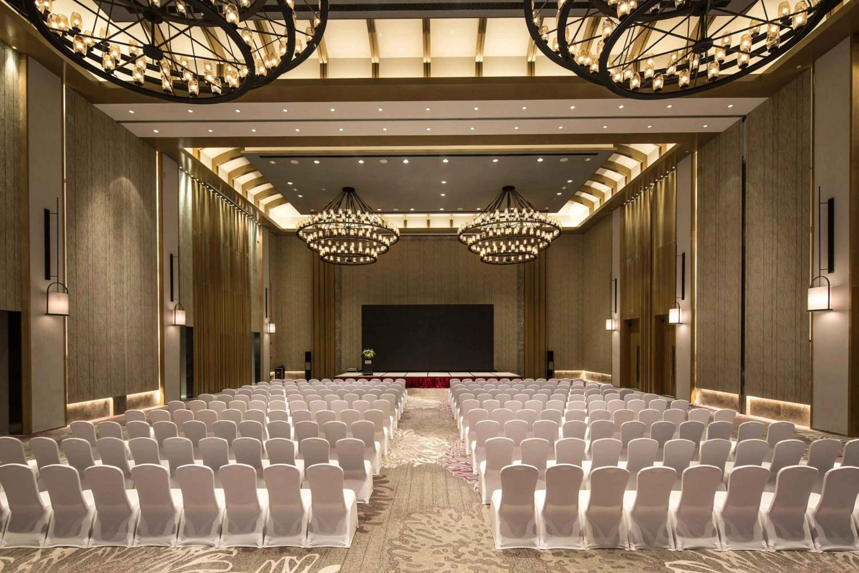 Banquet/Function facilities in Crowne Plaza QingdaoOriental Movie Metropolis by IHG