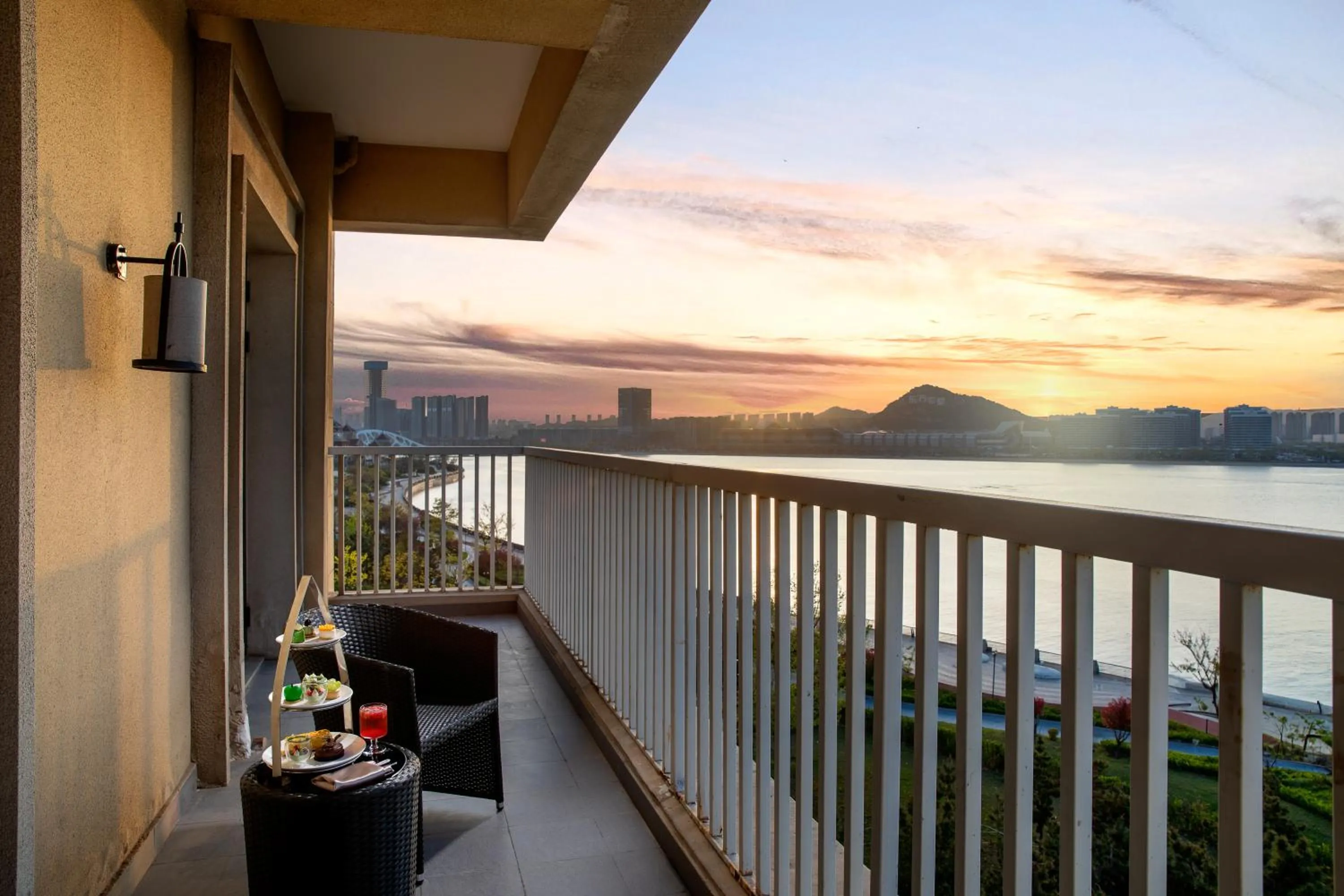 Sea view in Crowne Plaza QingdaoOriental Movie Metropolis by IHG