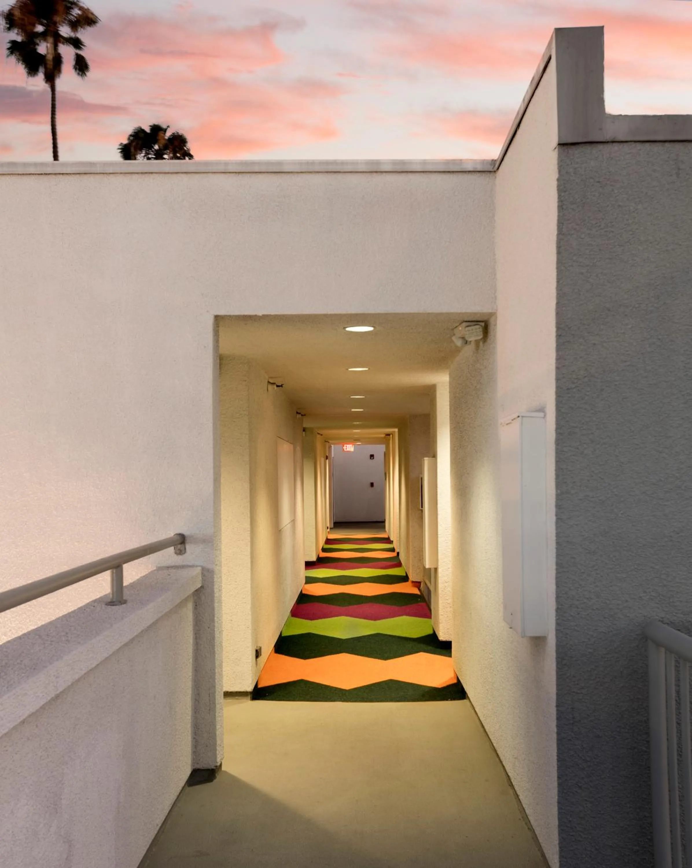 Decorative detail in The Kinney - Venice Beach