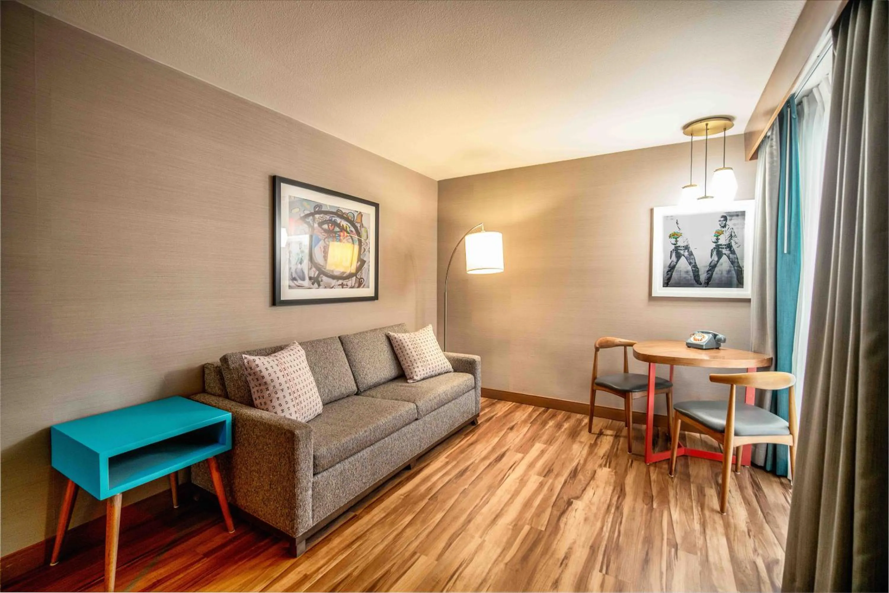 Living room in The Kinney - Venice Beach