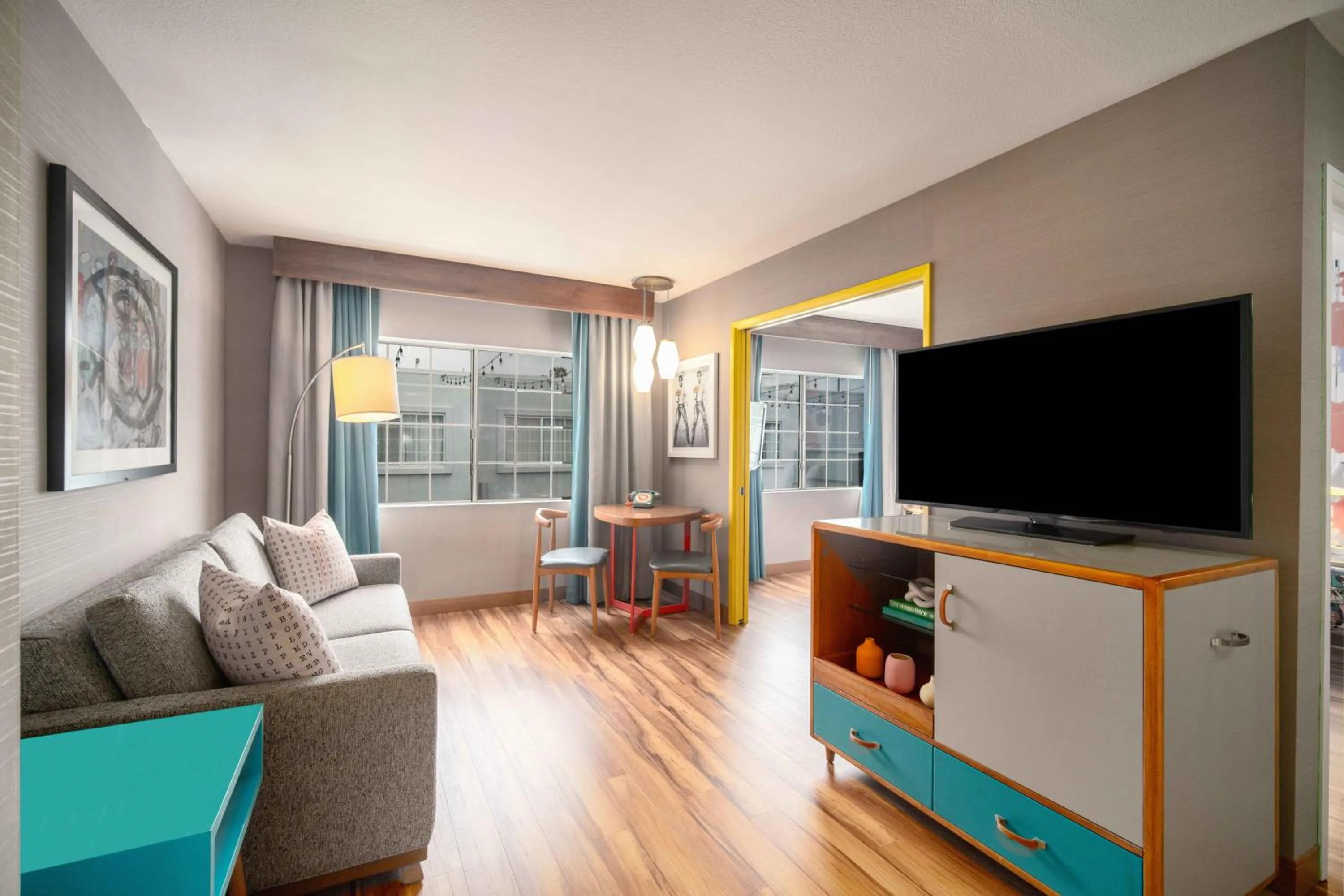 Living room in The Kinney - Venice Beach