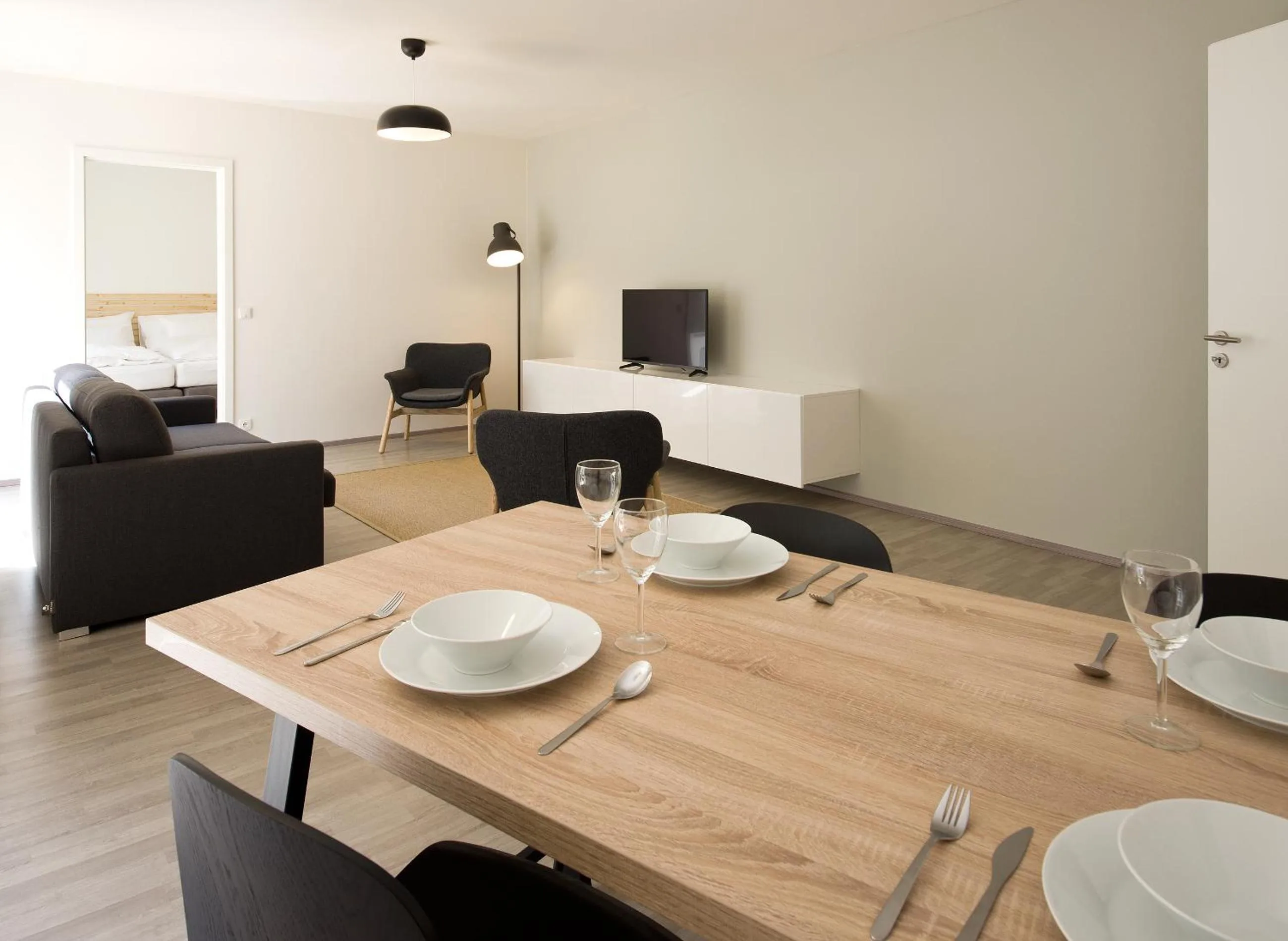 Living room in Lakepark Residence
