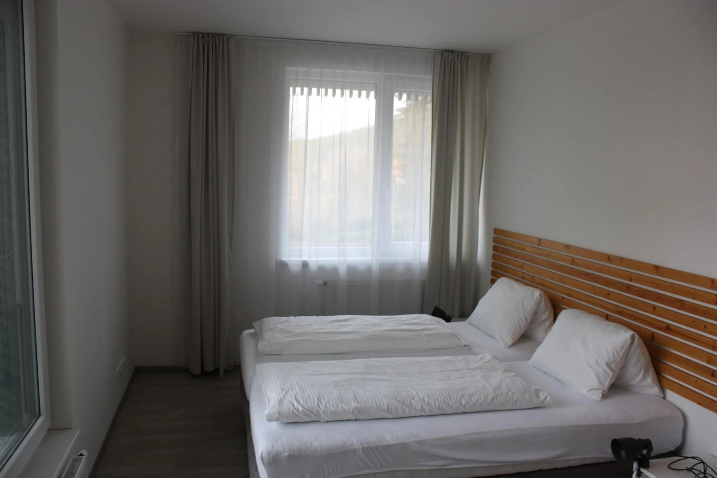Bedroom, Bed in Lakepark Residence