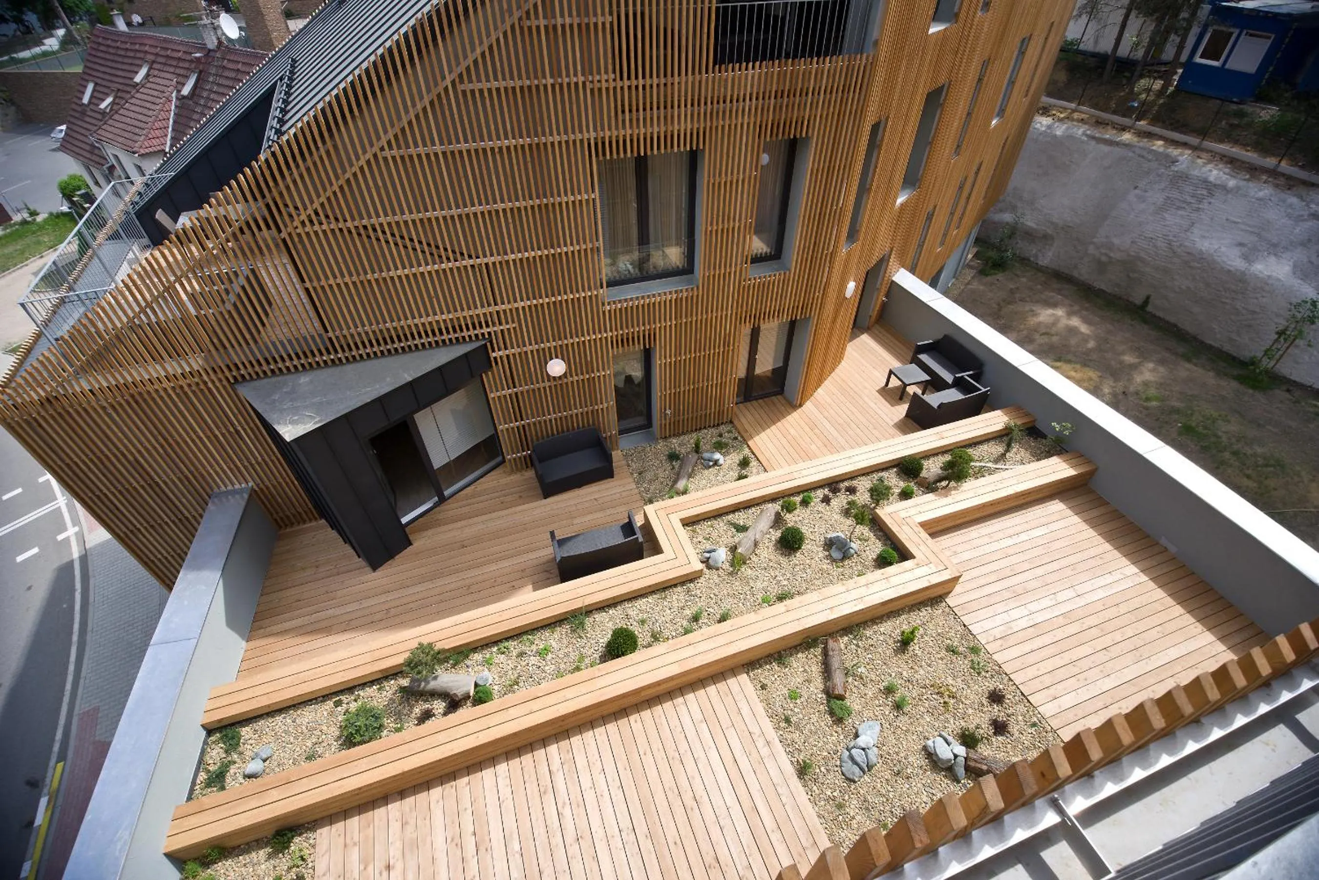 Garden view in Lakepark Residence