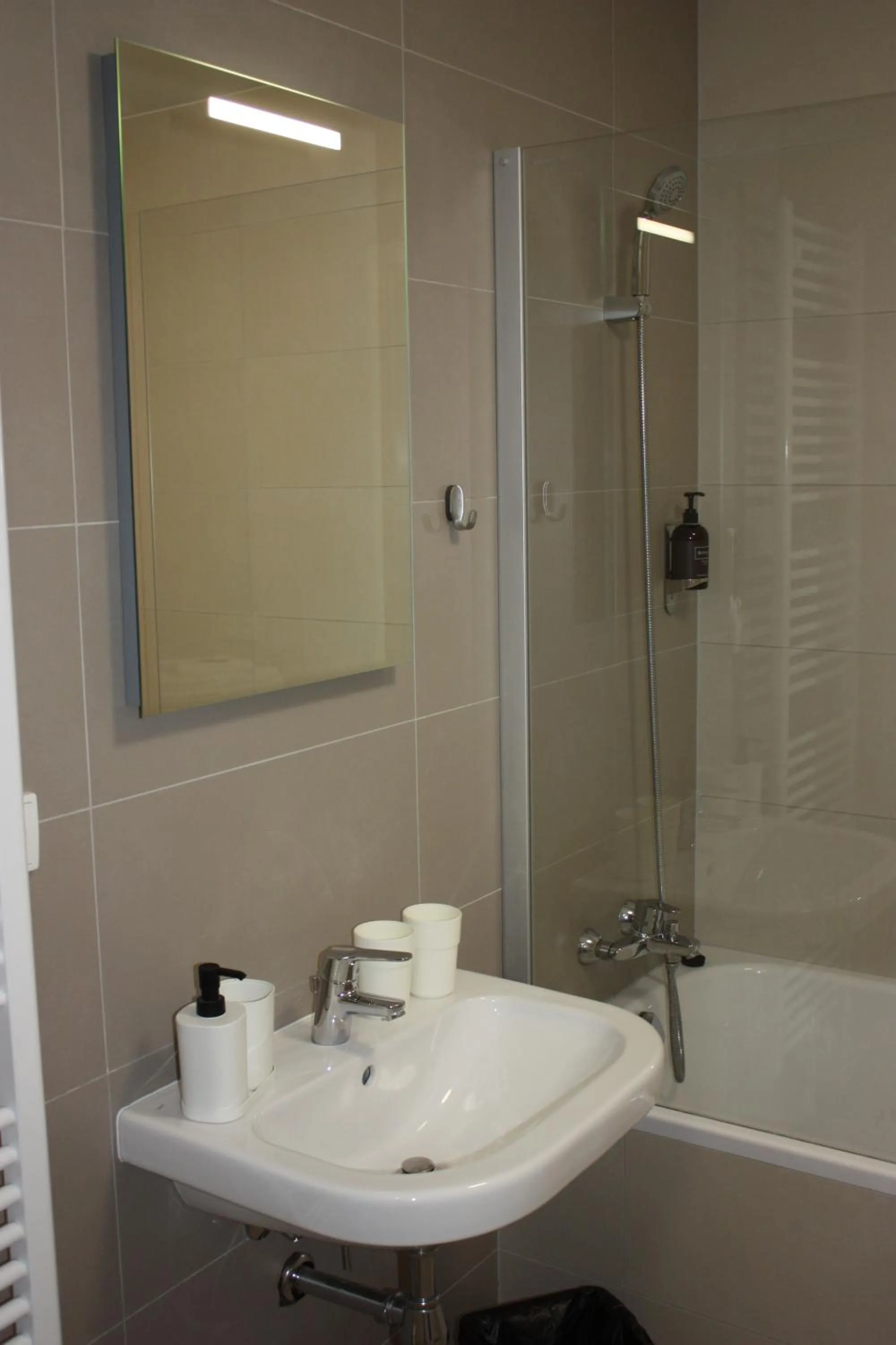 Bathroom in Lakepark Residence