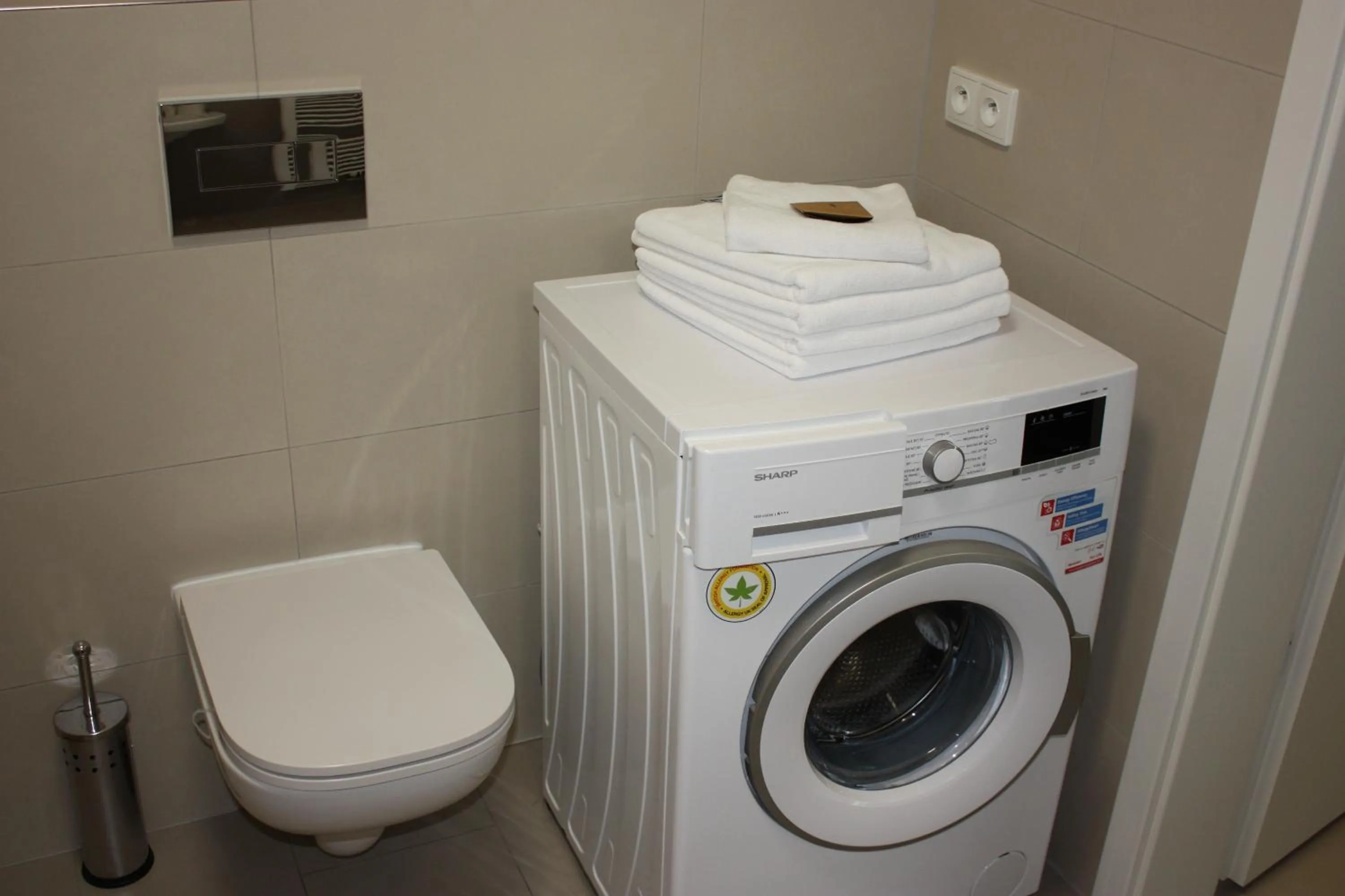 towels in Lakepark Residence