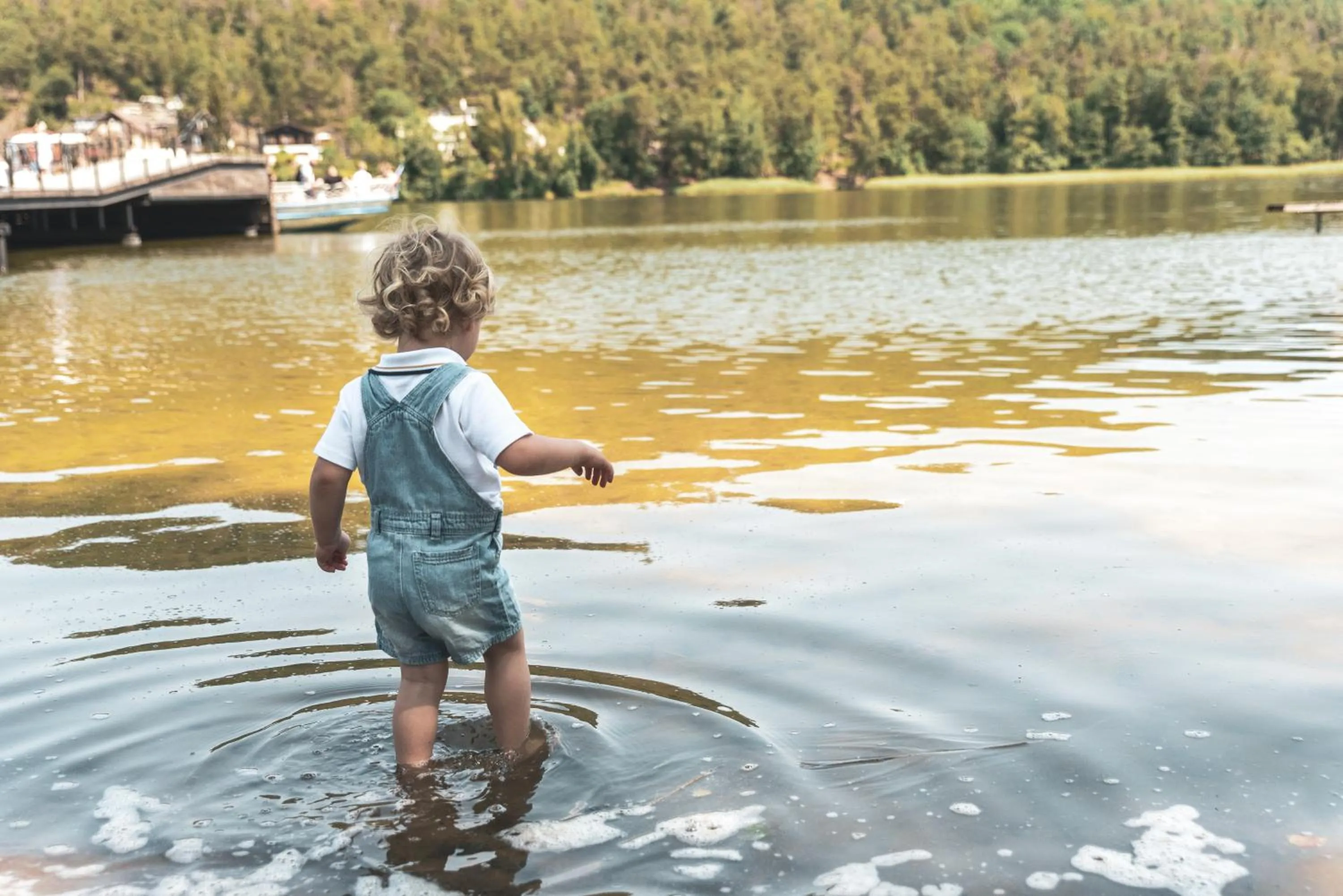 Family in Lakepark Residence