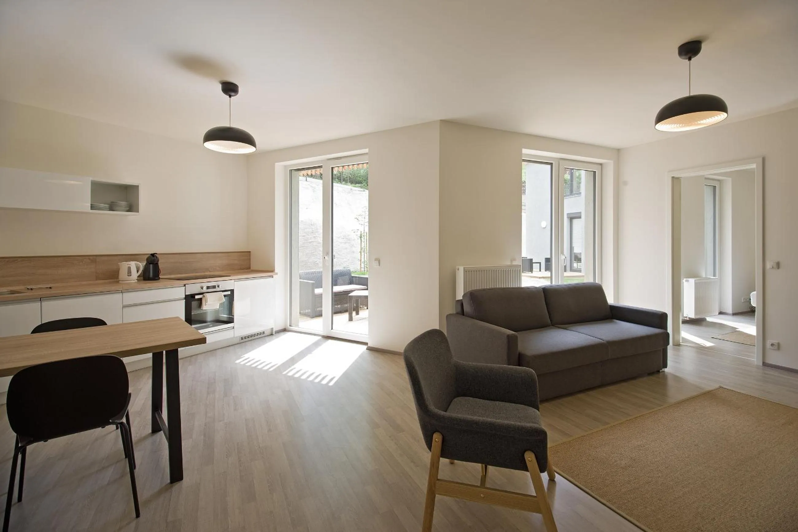 Photo of the whole room in Lakepark Residence