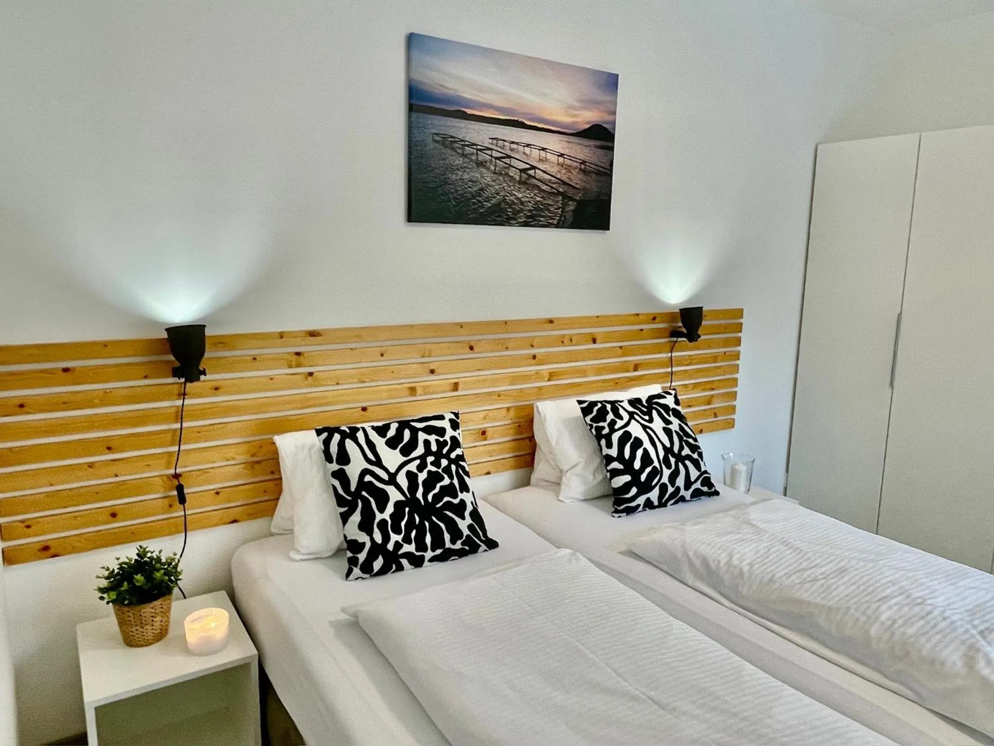 Bed in Lakepark Residence