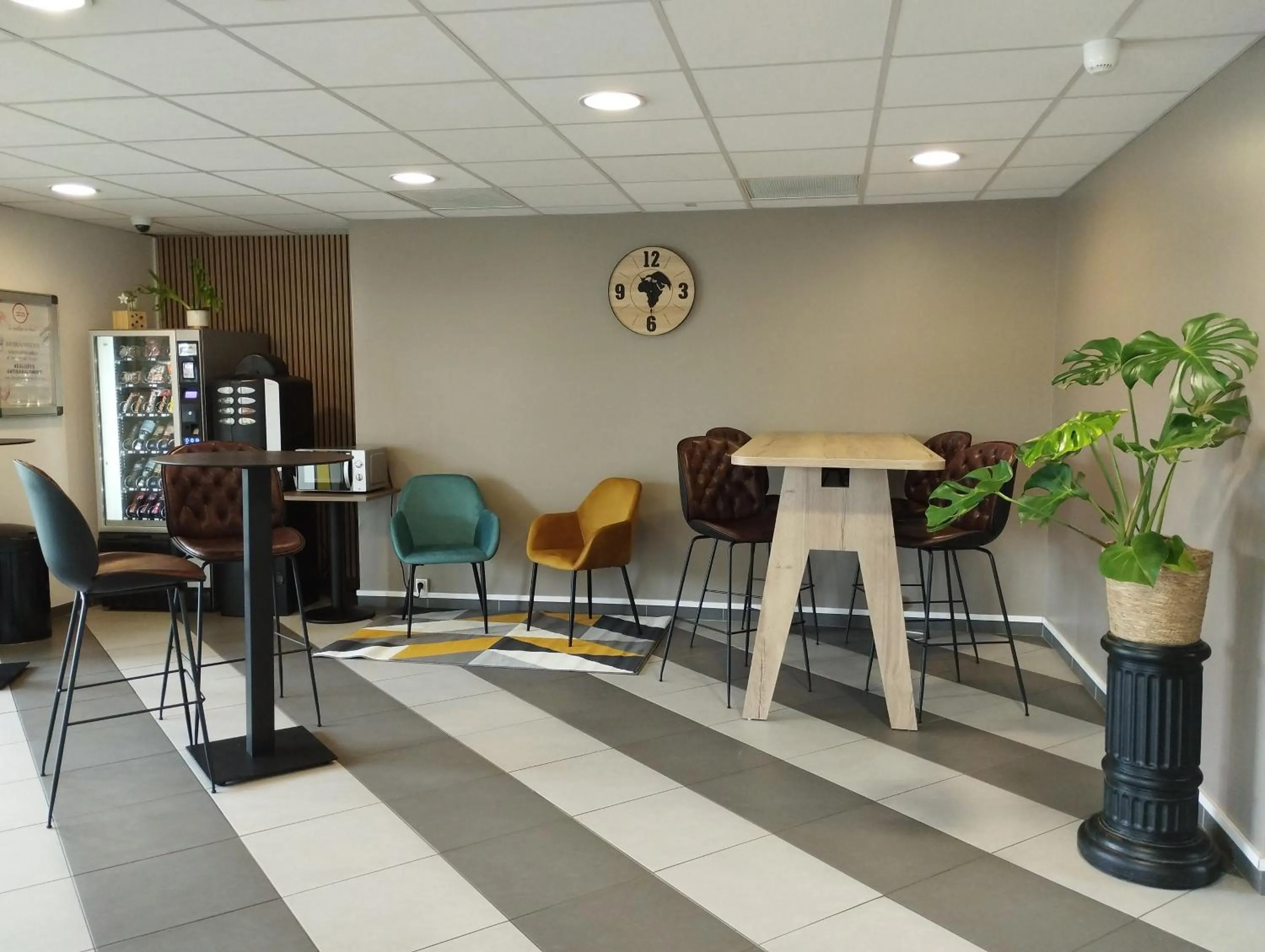 Property building in B&B HOTEL Agen Castelculier