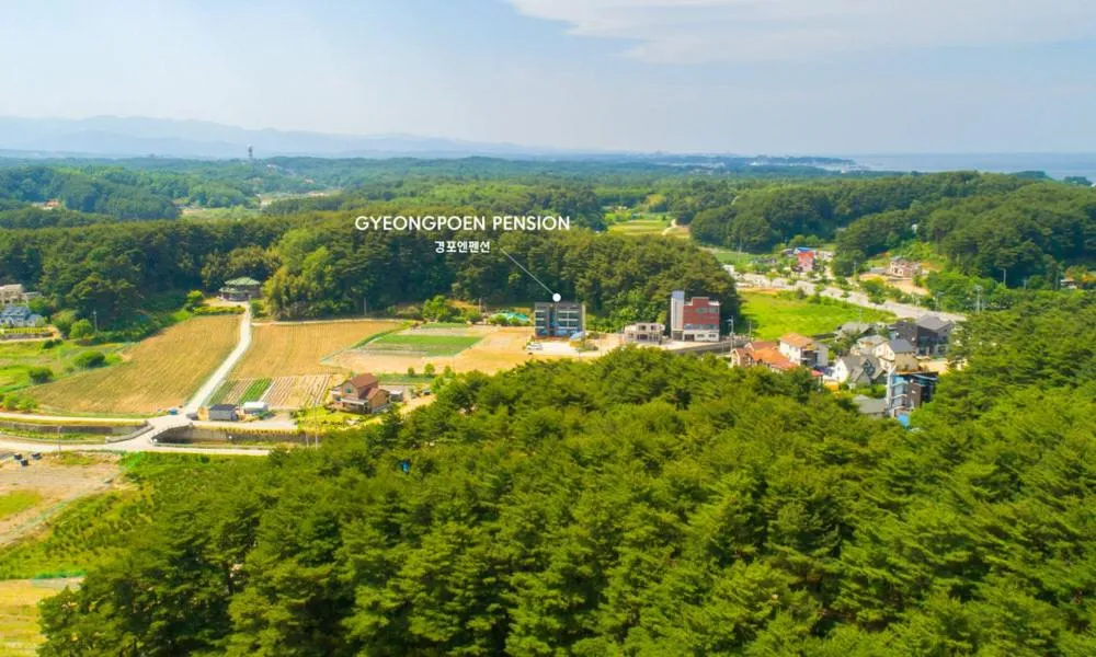Gyeongpoen Pension