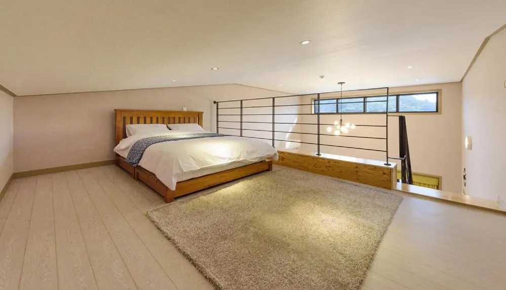 Bed in Gyeongpoen Pension