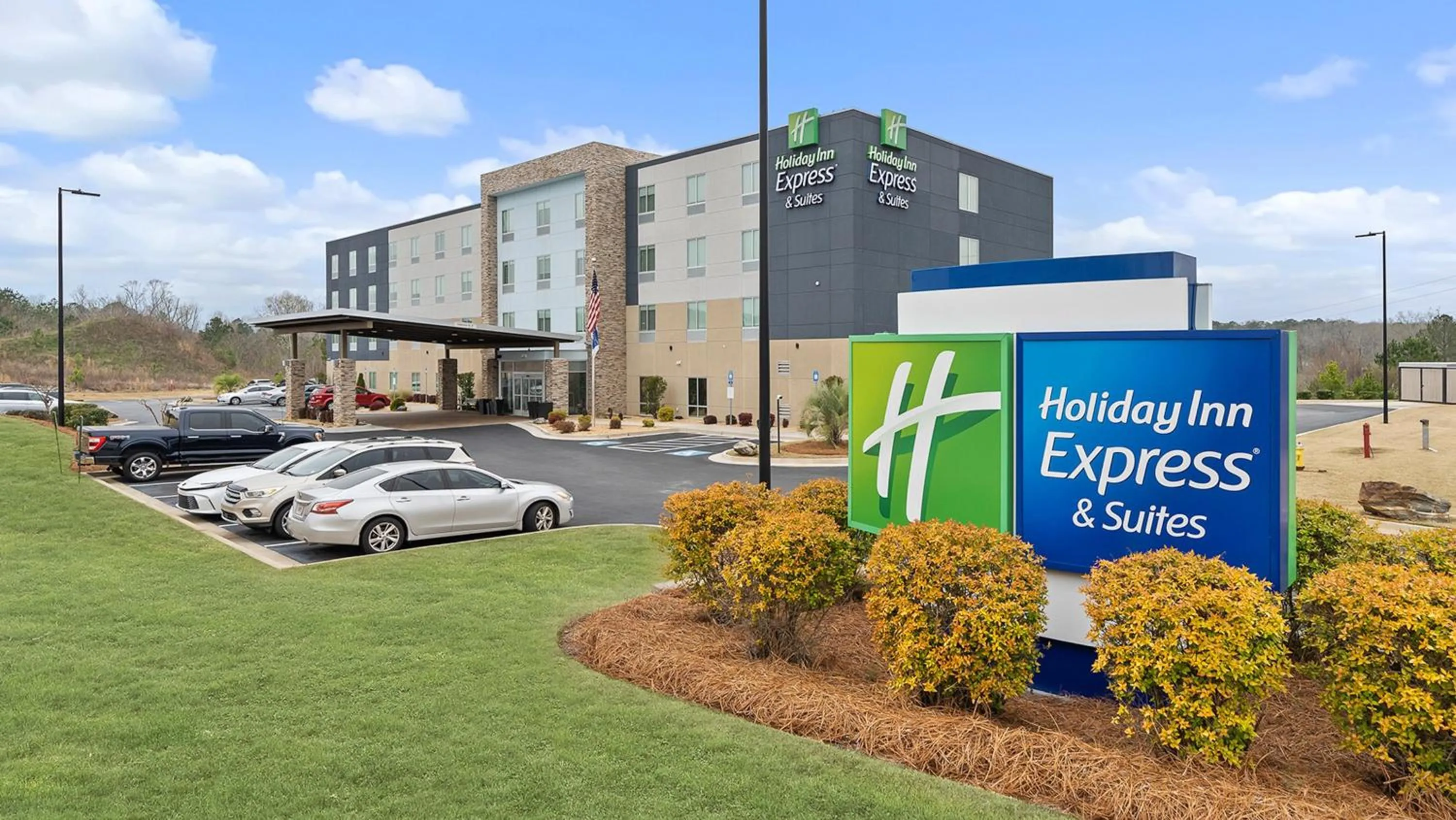Property building in Holiday Inn Express & Suites Macon North by IHG