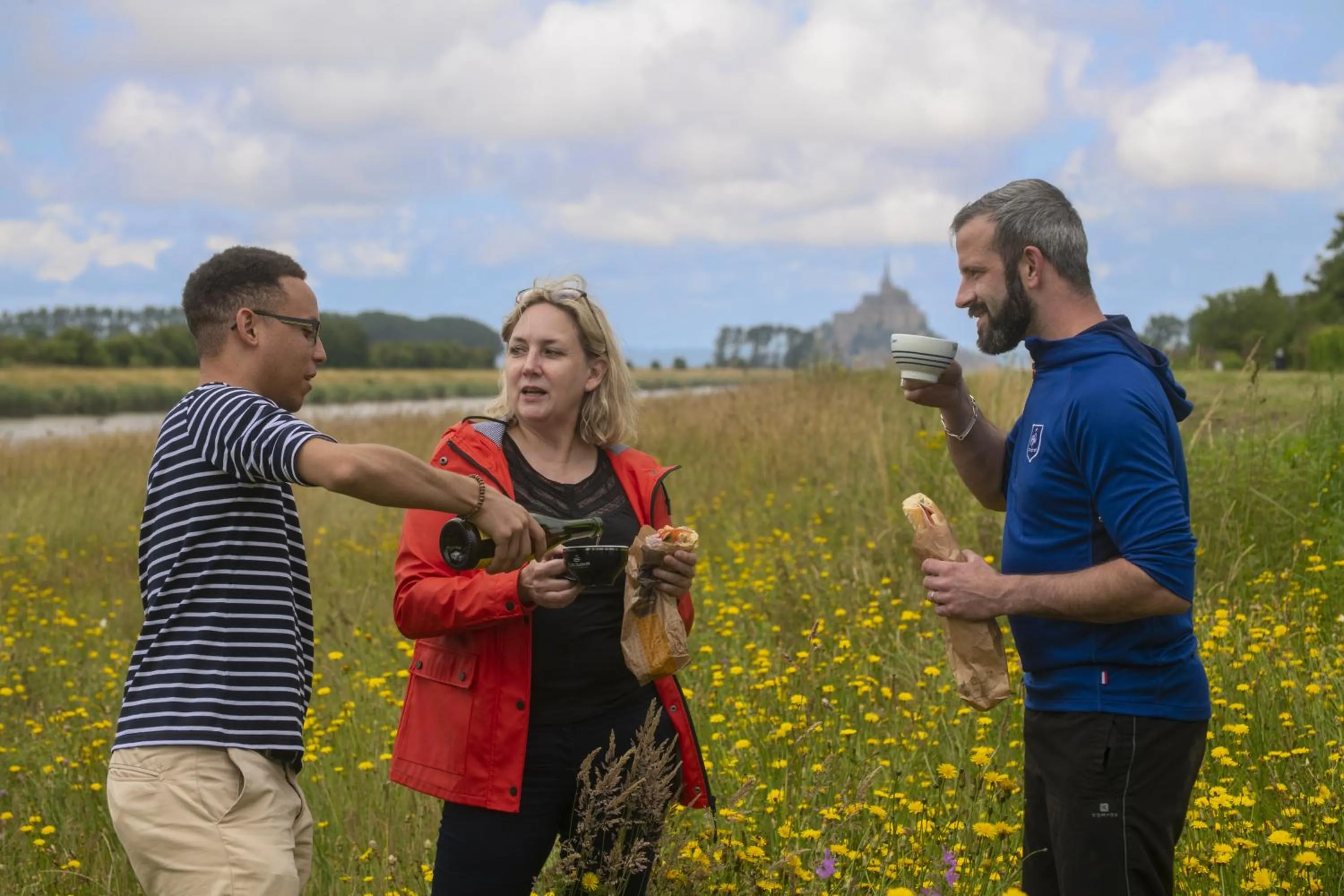 Hiking in ibis Pontorson Baie Du Mont Saint Michel