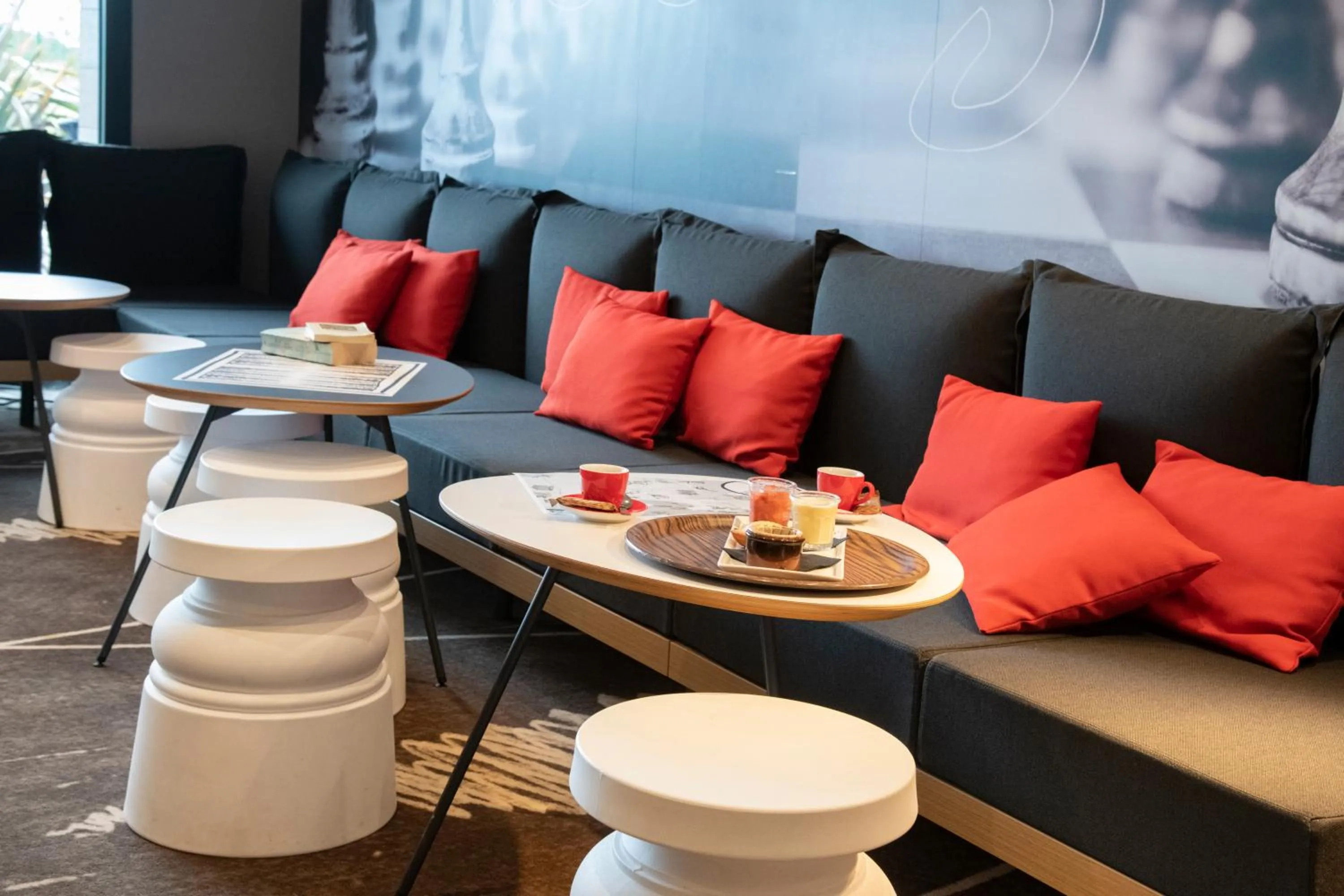 Dining area in ibis Pontorson Baie Du Mont Saint Michel