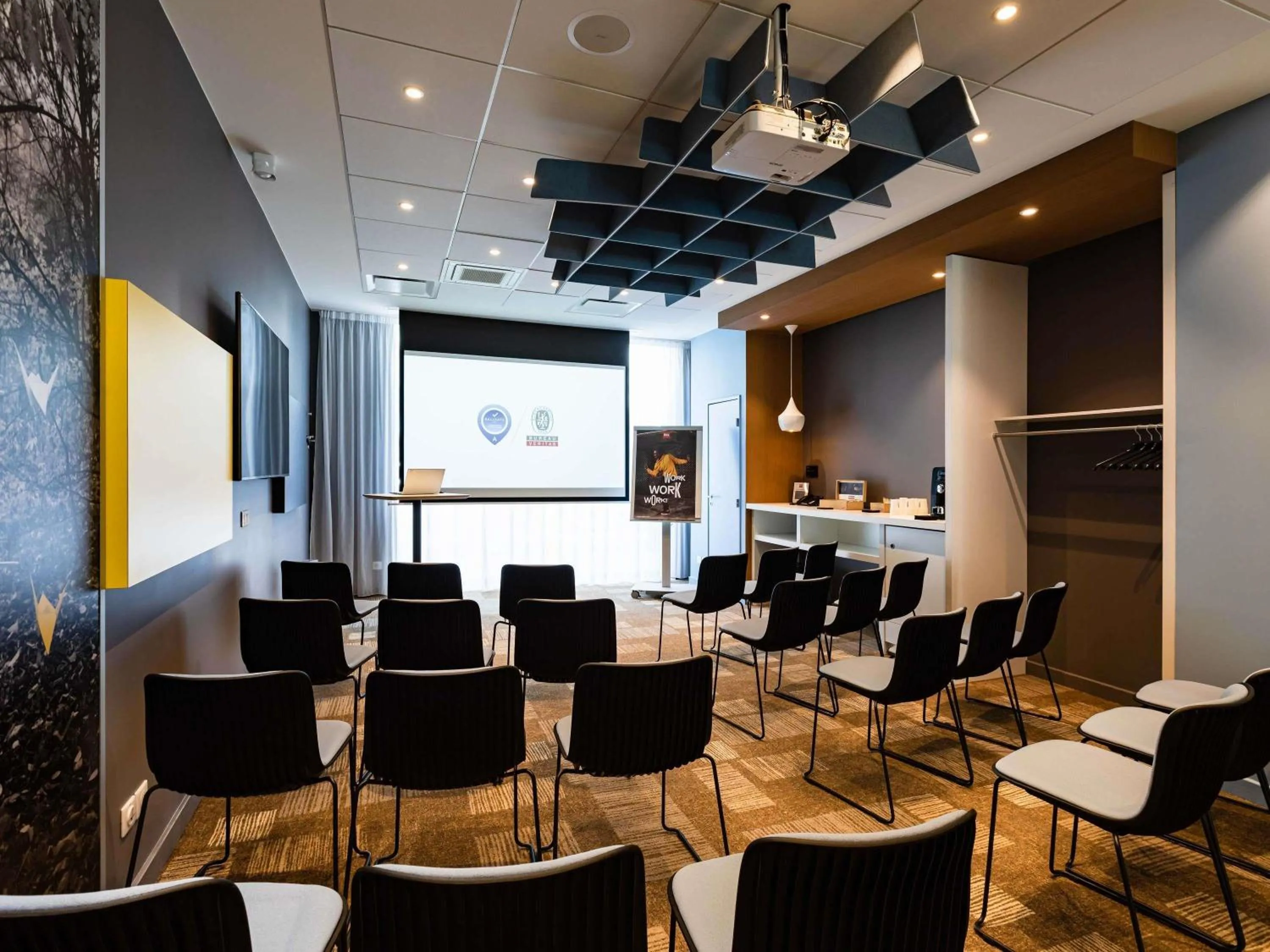 Meeting/conference room in ibis Lyon Carre De Soie