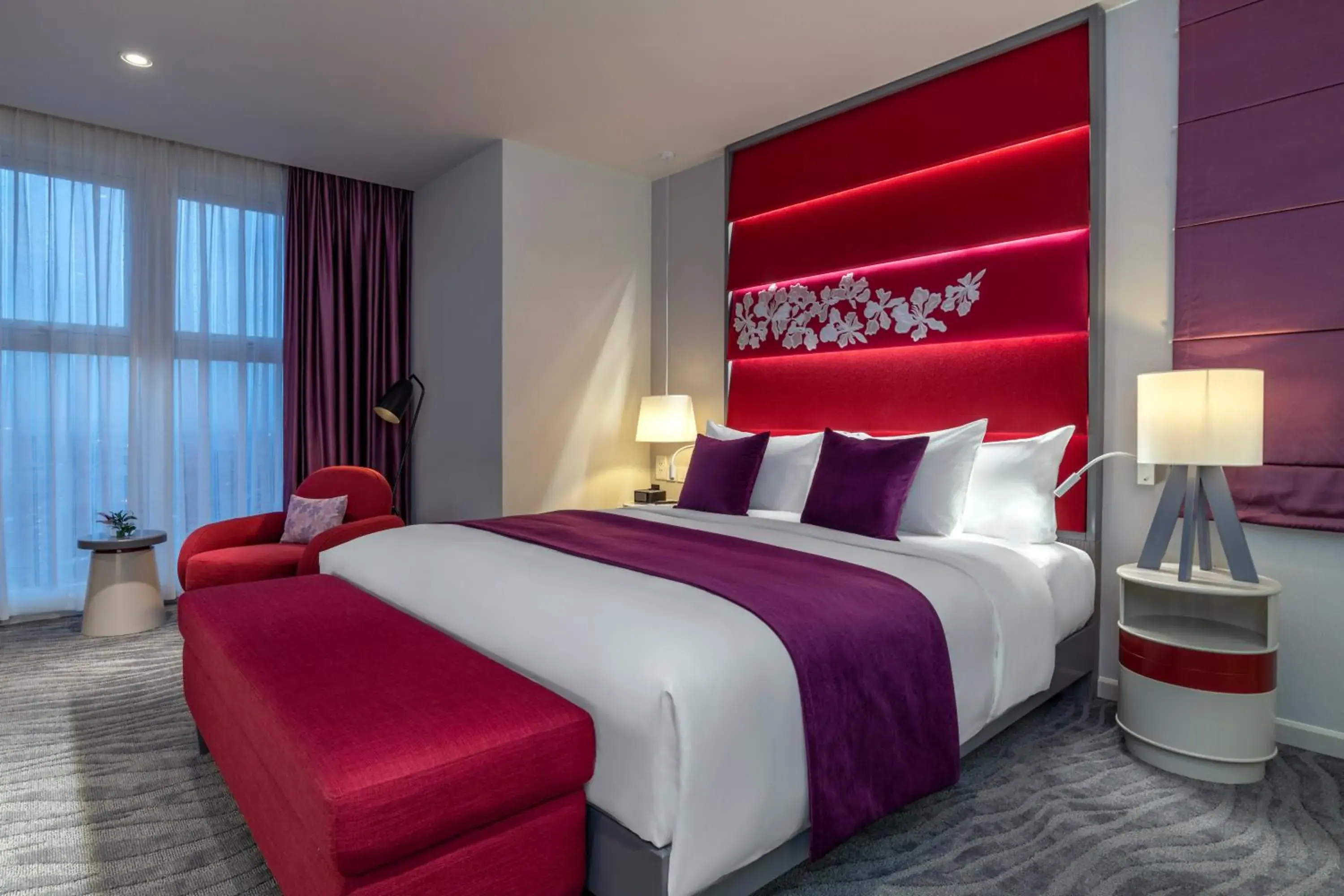 Deluxe King Suite - Privilege Lounge Access in Mercure Hai Phong Deluxe King Suite - Privilege Lounge Access in Mercure Hai Phong